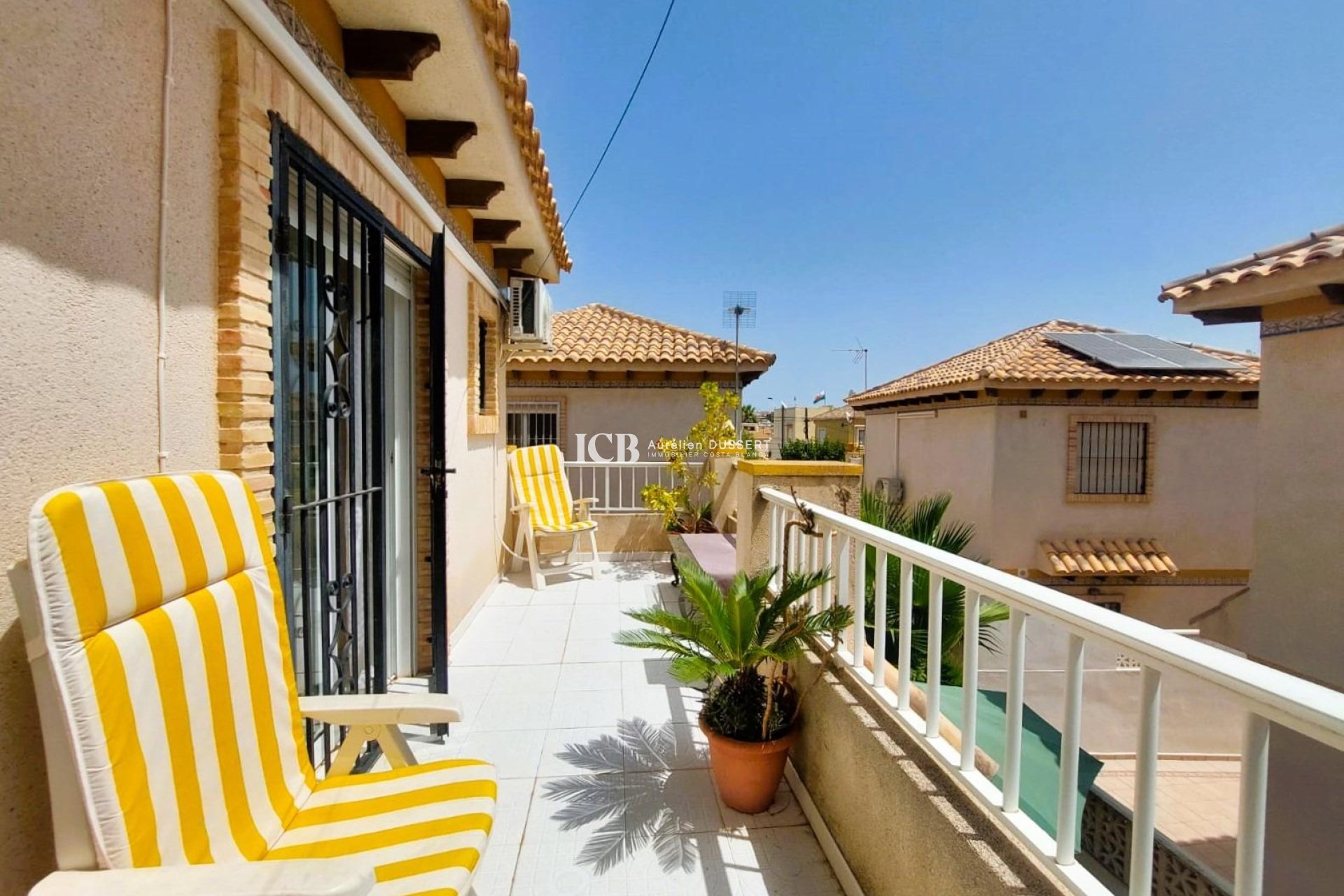 Resale - Townhouse -
Torrevieja - Las calas