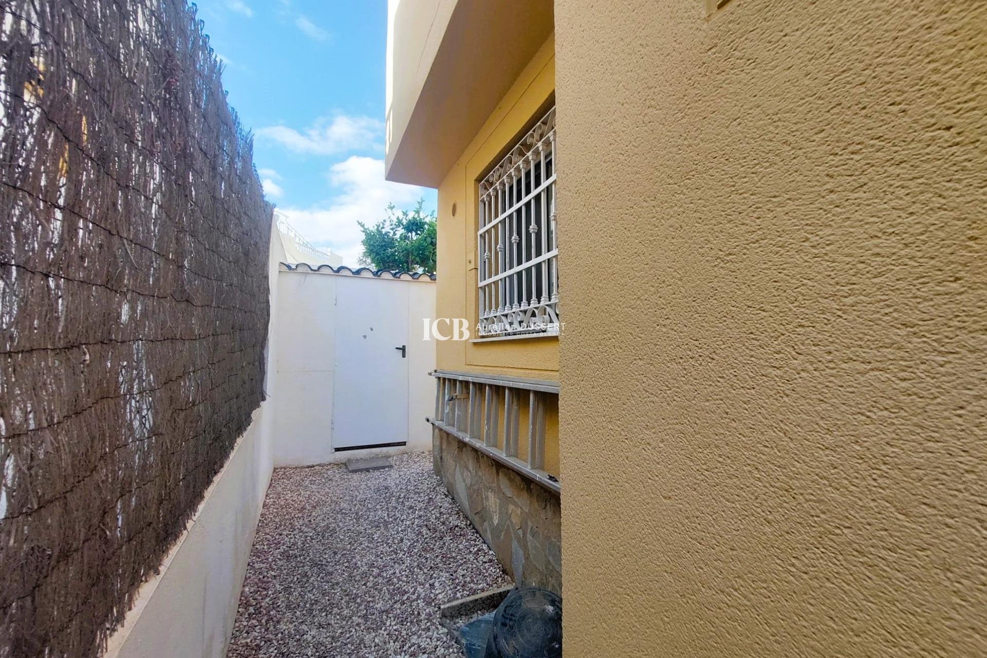 Resale - Townhouse -
Torrevieja - Los Balcones - Los Altos del Edén