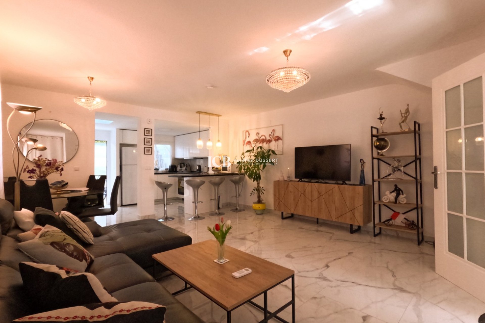 Resale - Townhouse -
Torrevieja - Playa de los Naufragos