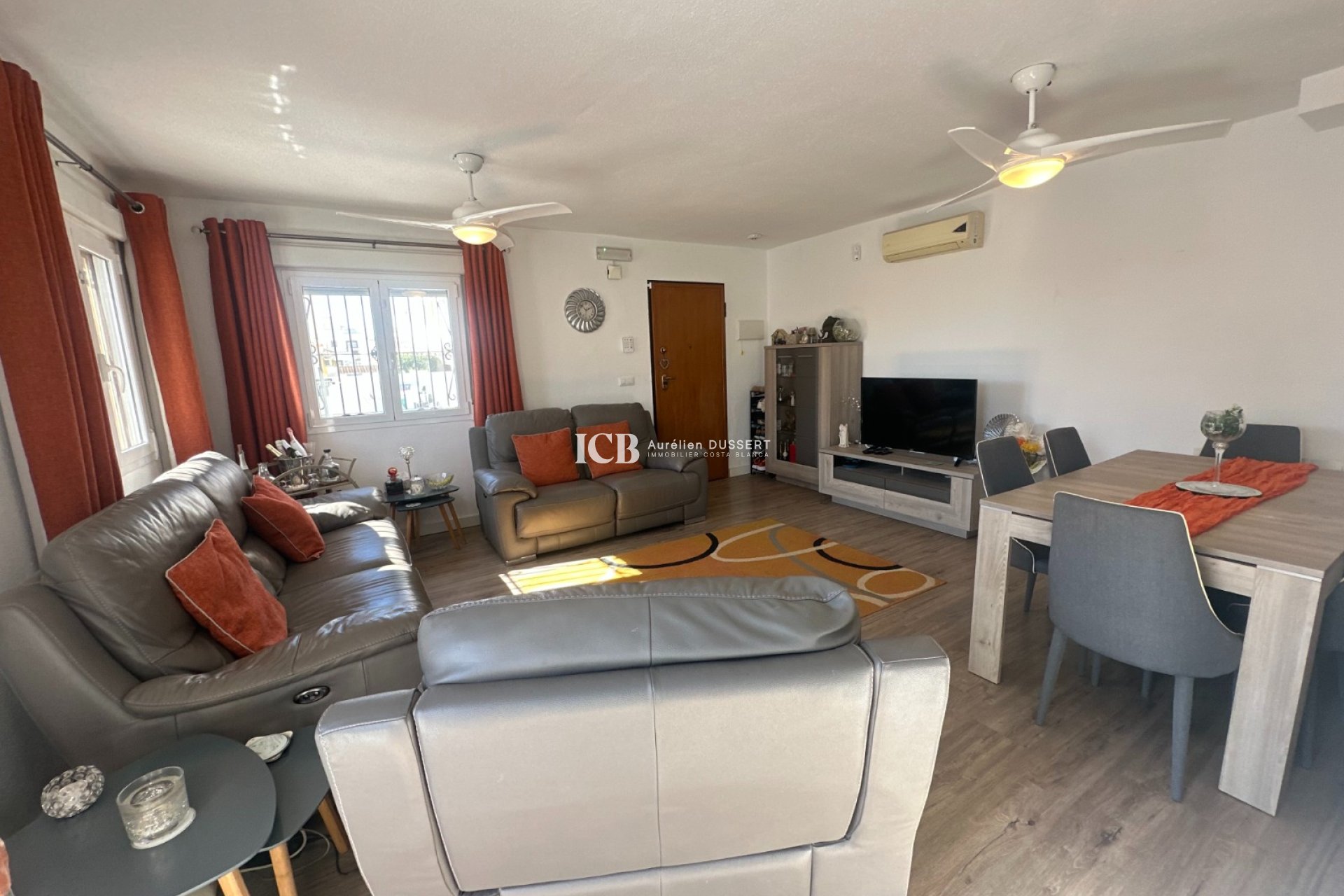 Resale - Townhouse -
Vistabella Golf - Vistabella