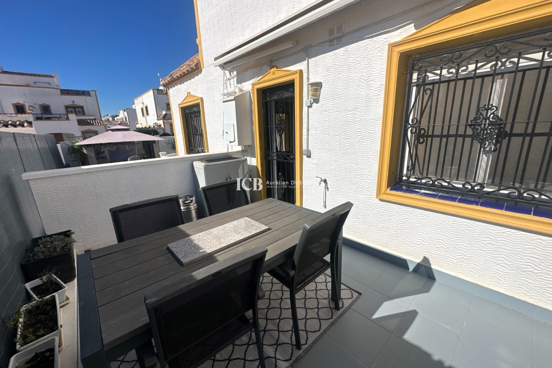 Resale - Townhouse -
Vistabella Golf - Vistabella