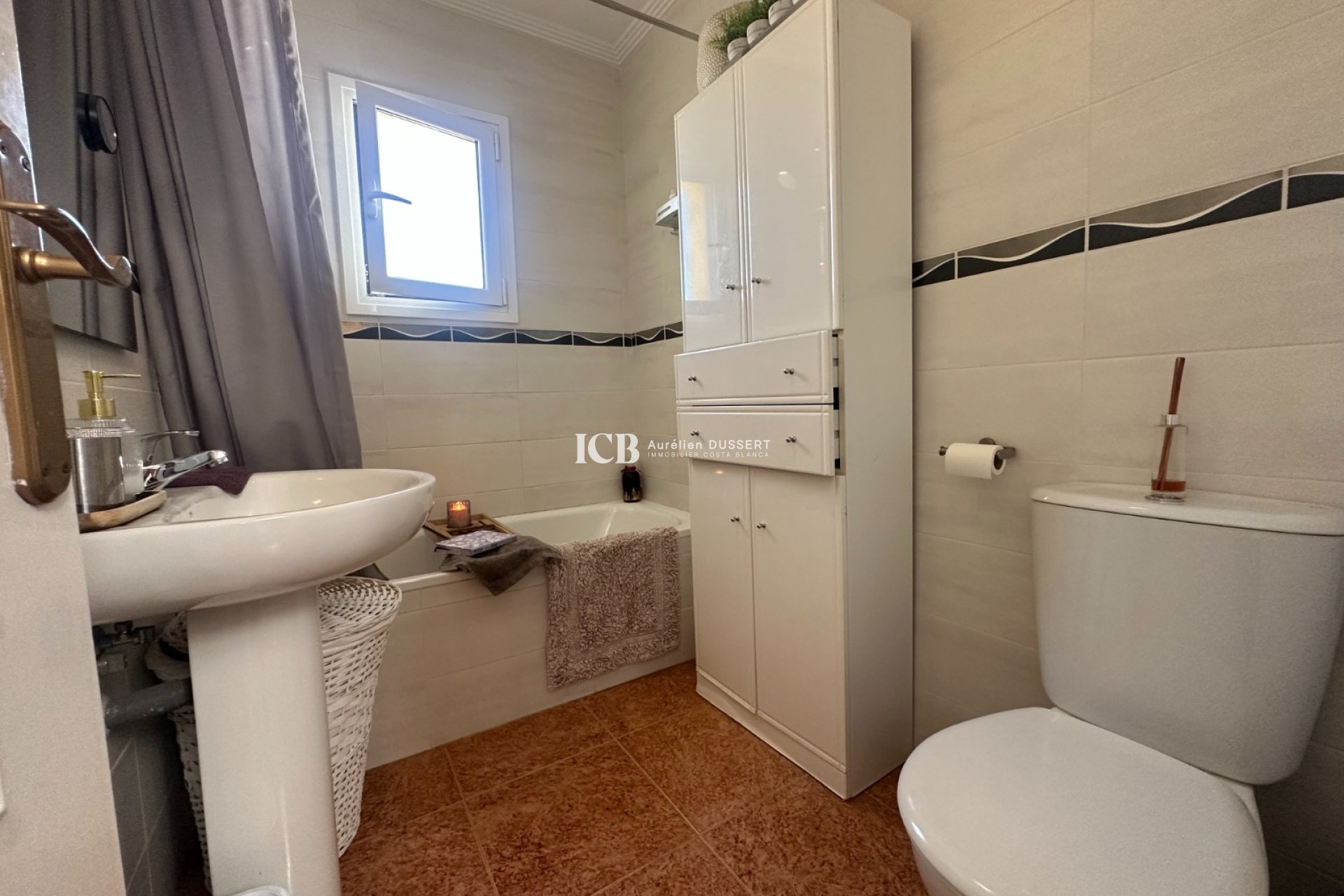 Resale - Townhouse -
Vistabella Golf - Vistabella