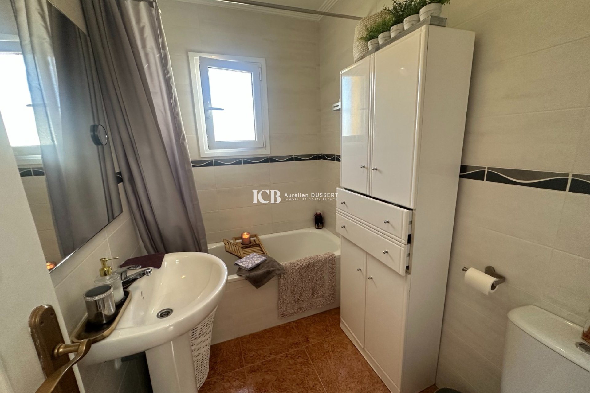 Resale - Townhouse -
Vistabella Golf - Vistabella