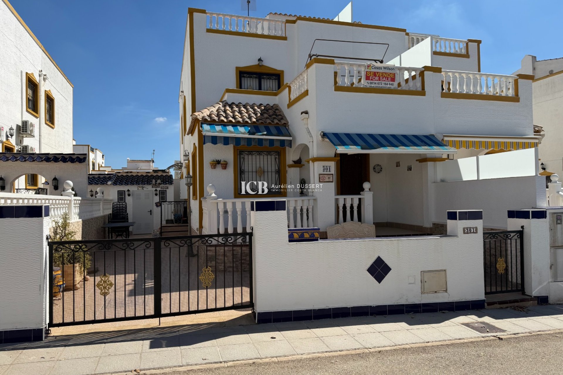 Resale - Townhouse -
Vistabella Golf - Vistabella
