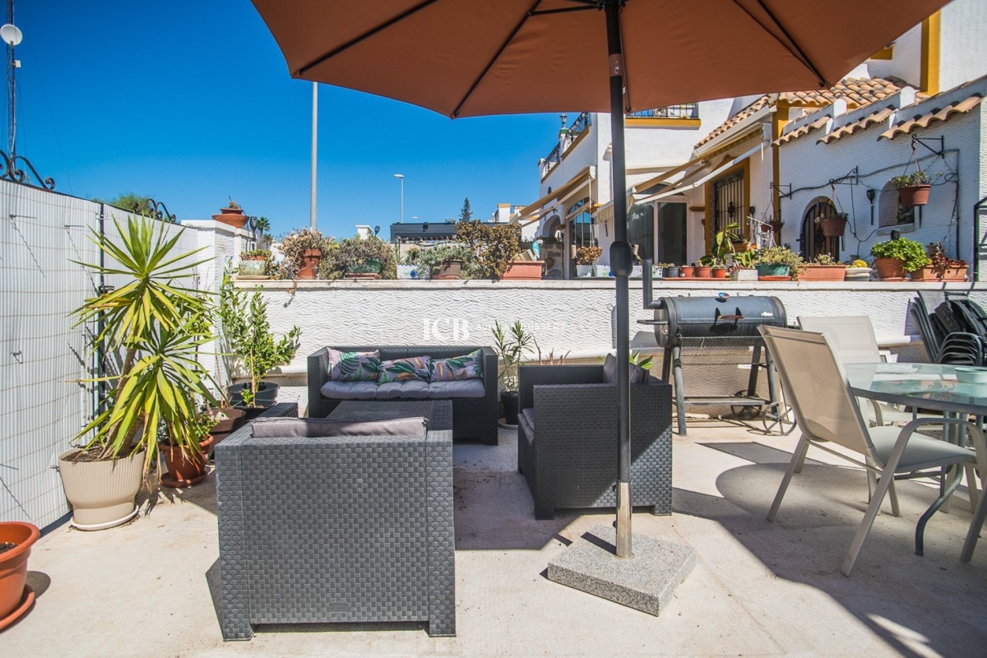 Resale - Townhouse -
Vistabella Golf - Vistabella
