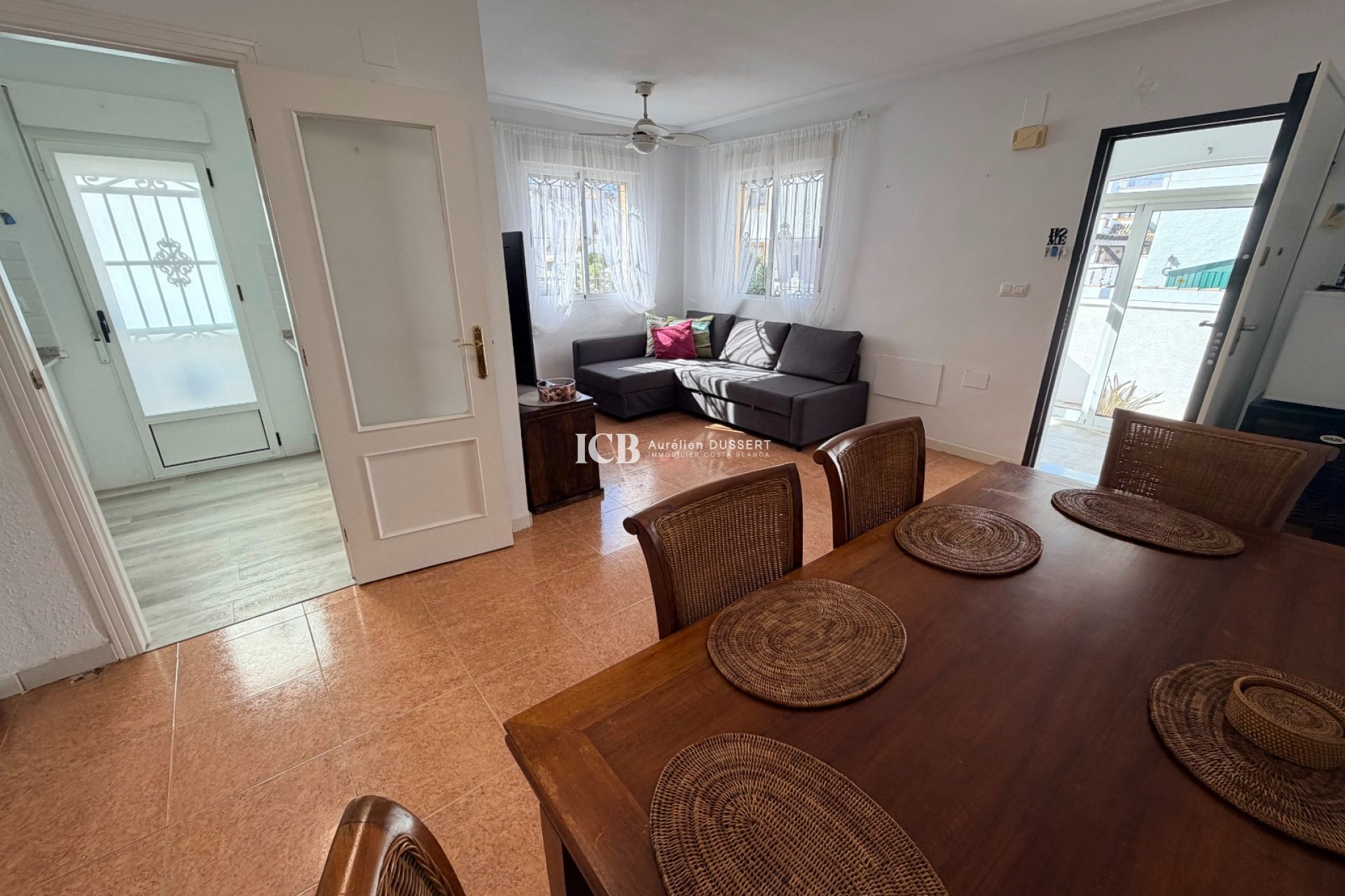 Resale - Townhouse -
Vistabella Golf - Vistabella