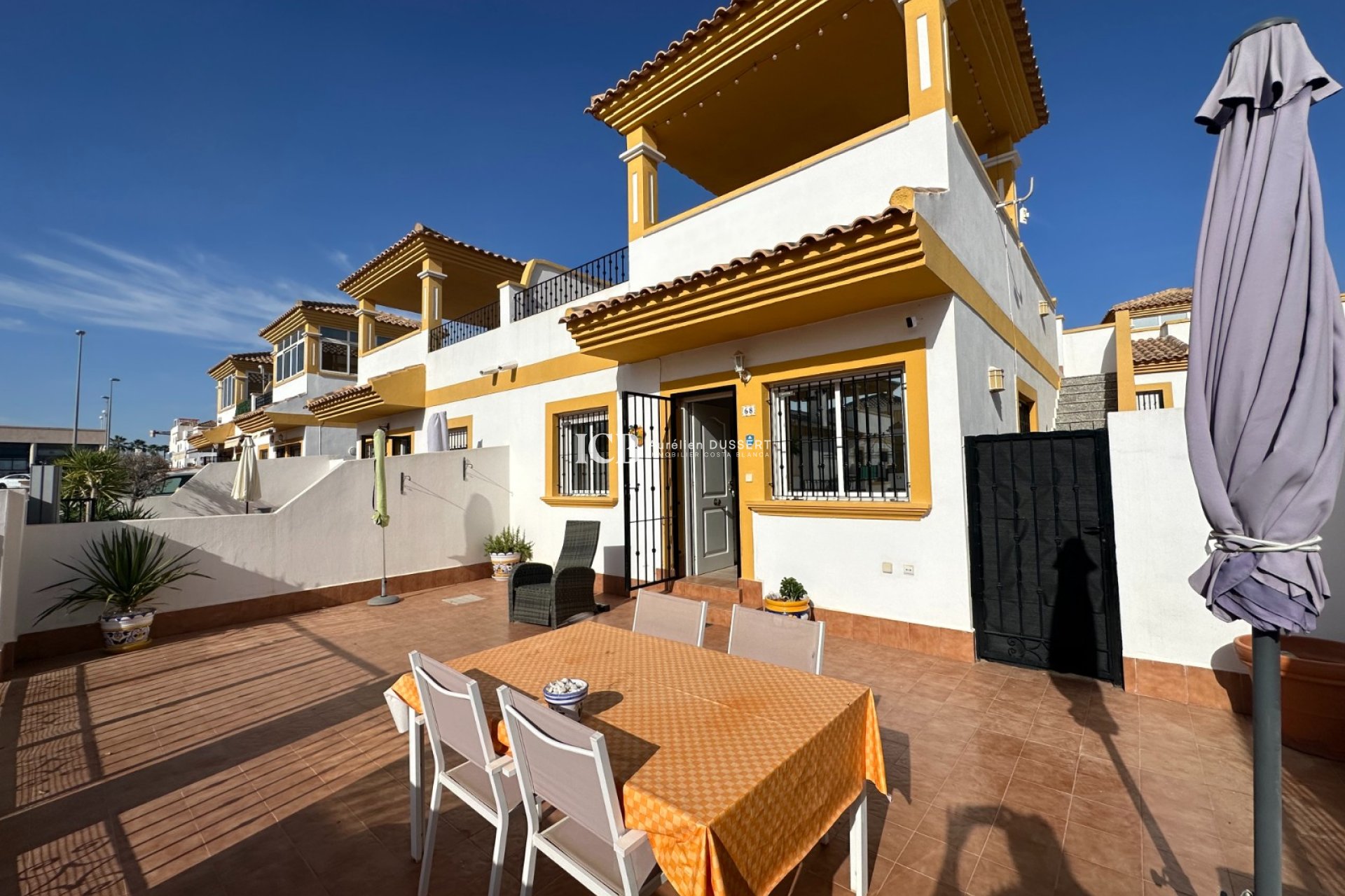 Resale - Townhouse -
Vistabella - Vistabella golf