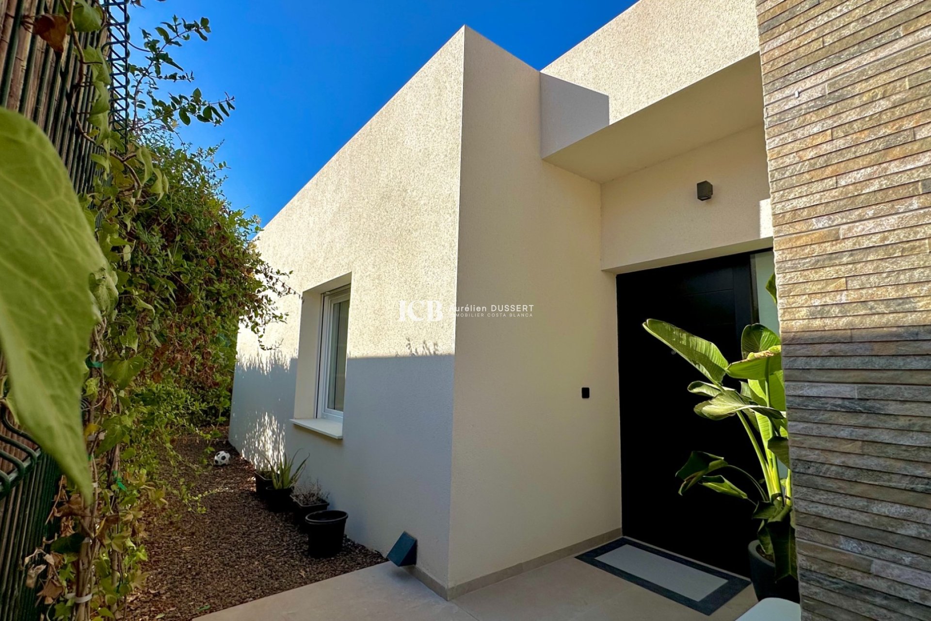 Resale - Villa -
Algorfa - La Finca Golf Resort