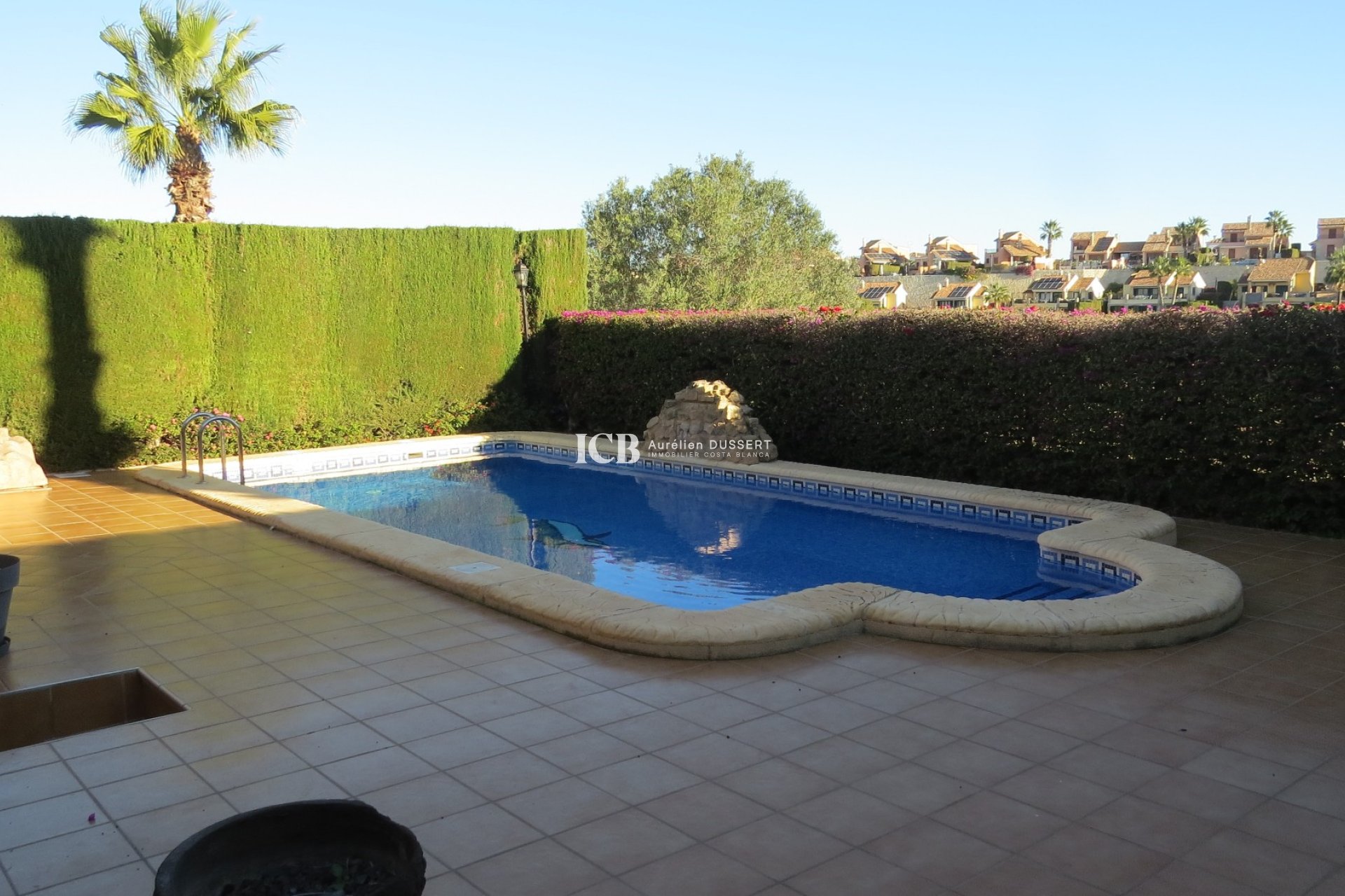 Resale - Villa -
Algorfa - La Finca Golf