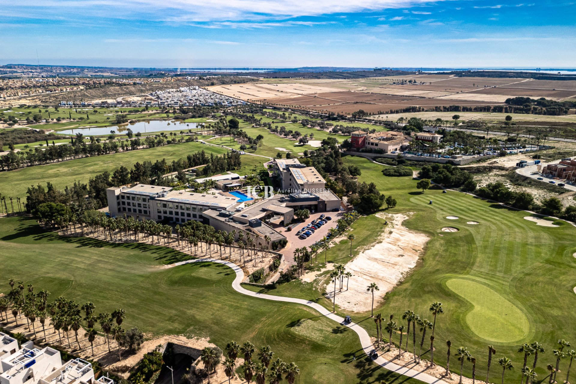 Resale - Villa -
Algorfa - La Finca Golf