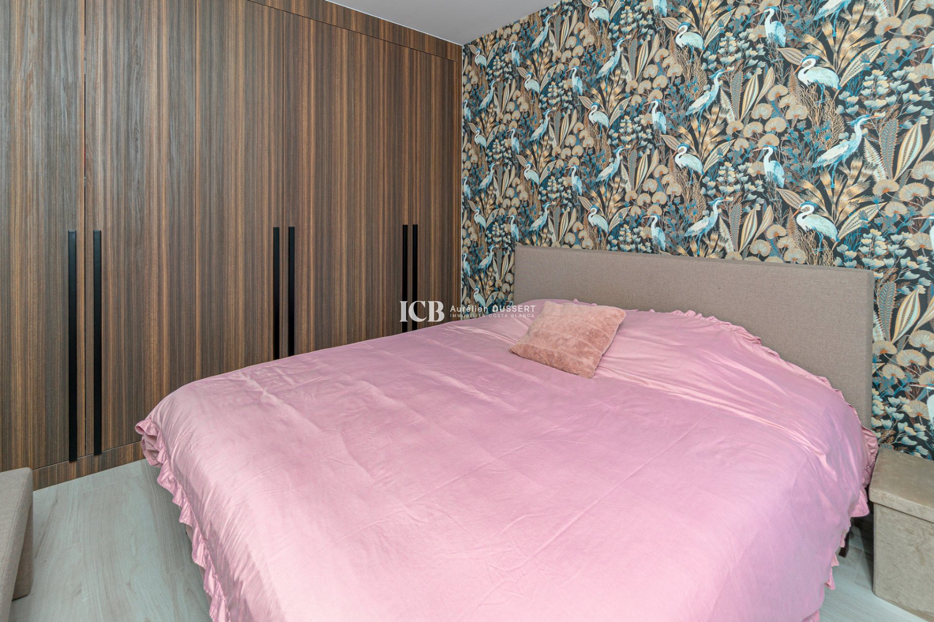 Resale - Villa -
Algorfa - La Finca Golf