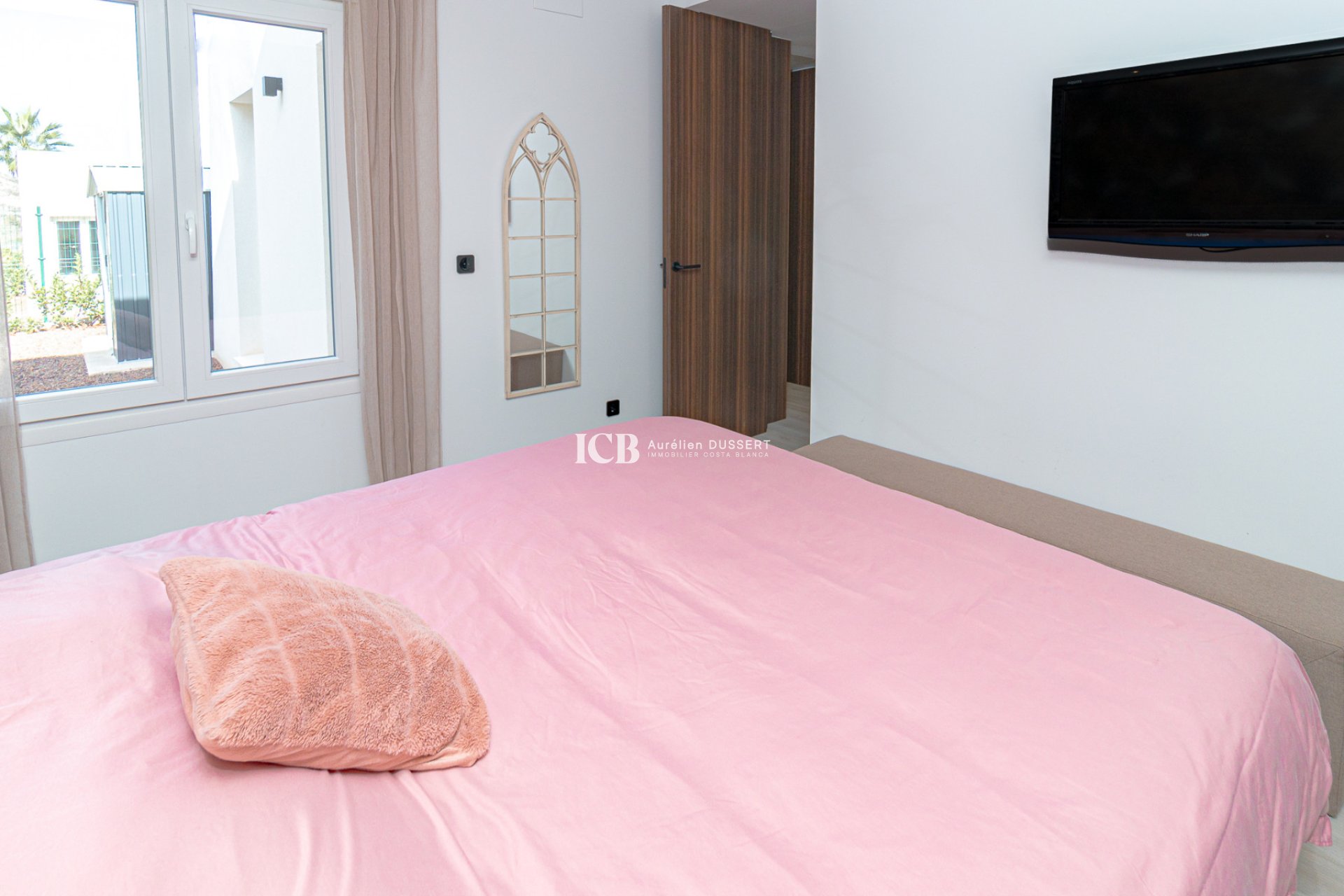 Resale - Villa -
Algorfa - La Finca Golf