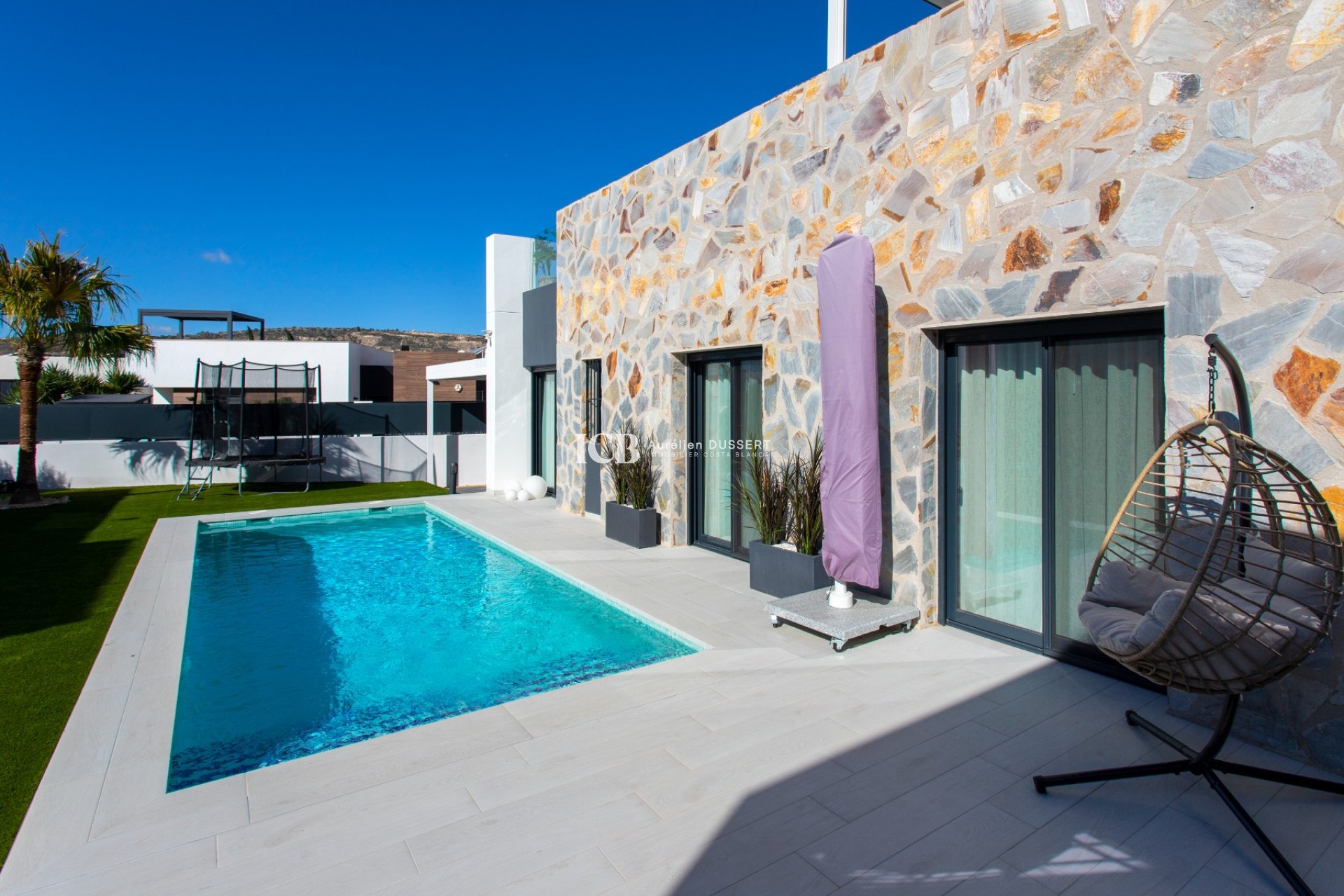 Resale - Villa -
Algorfa - La Finca Golf