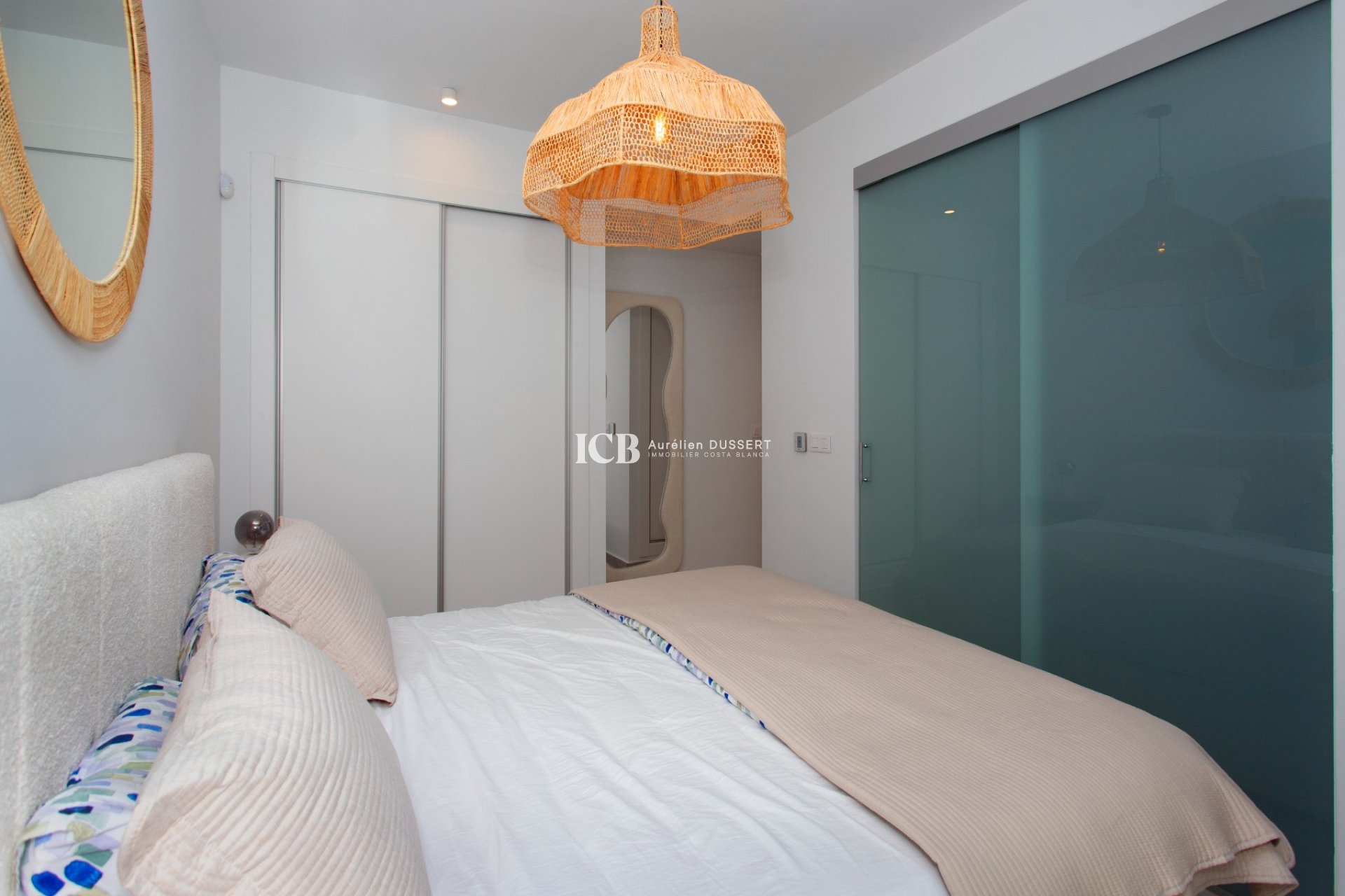 Resale - Villa -
Algorfa - La Finca Golf