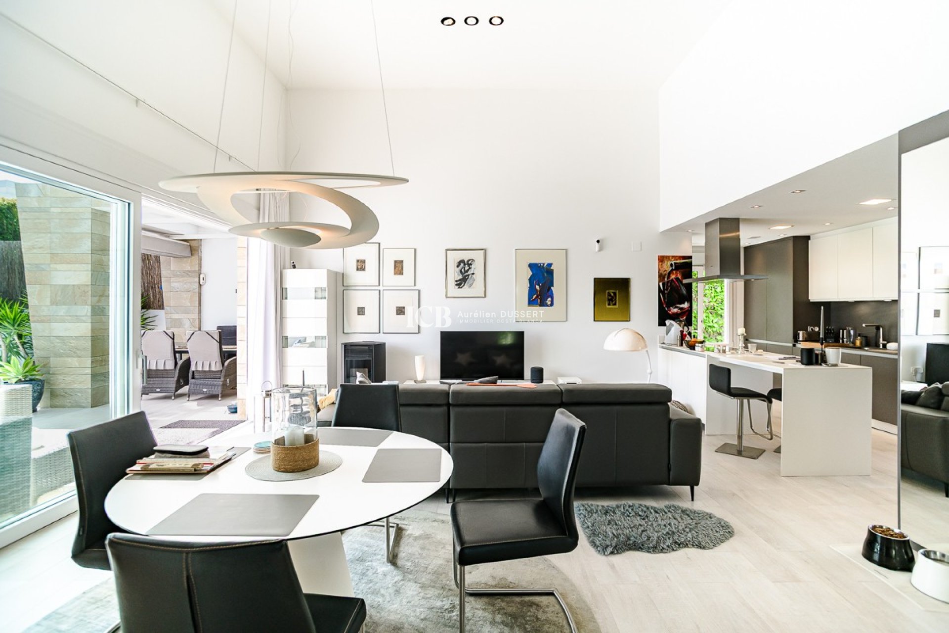 Resale - Villa -
Algorfa - La Finca Golf