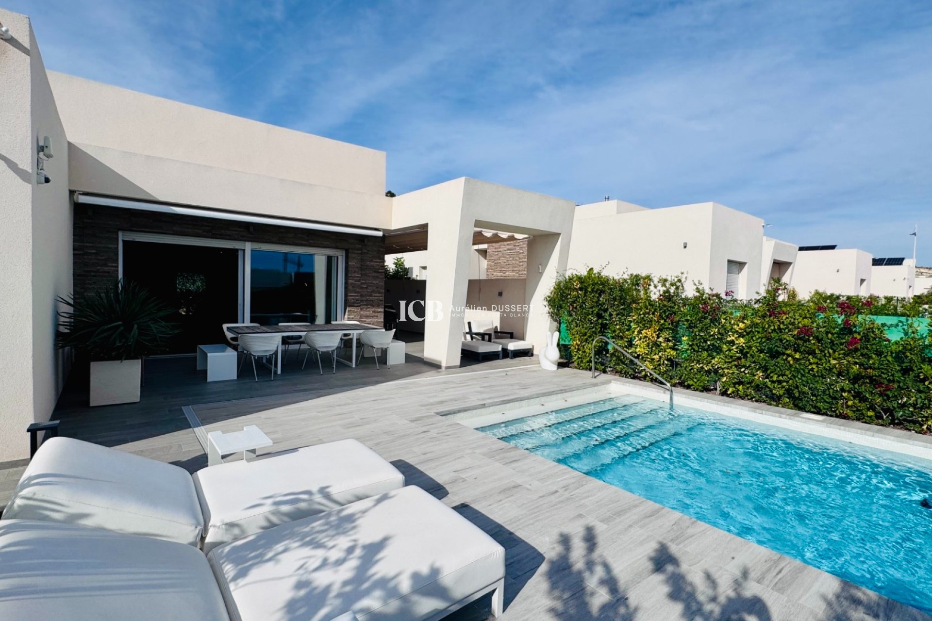 Resale - Villa -
Algorfa - La Finca Golf