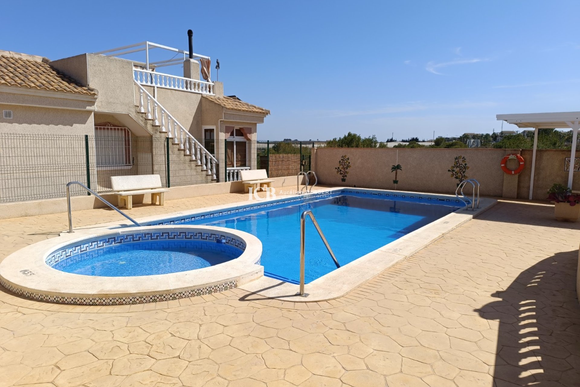 Resale - Villa -
Algorfa - Montemar