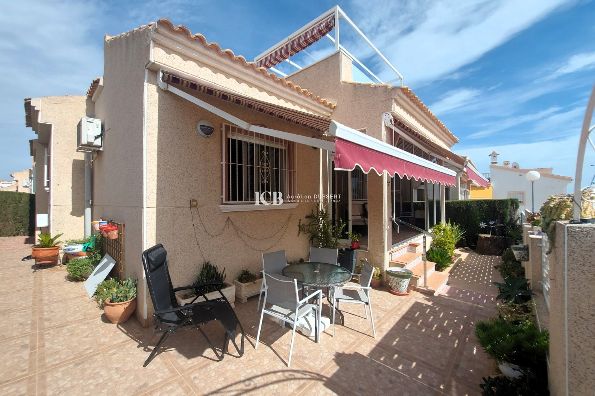 Resale - Villa -
Algorfa - Montemar