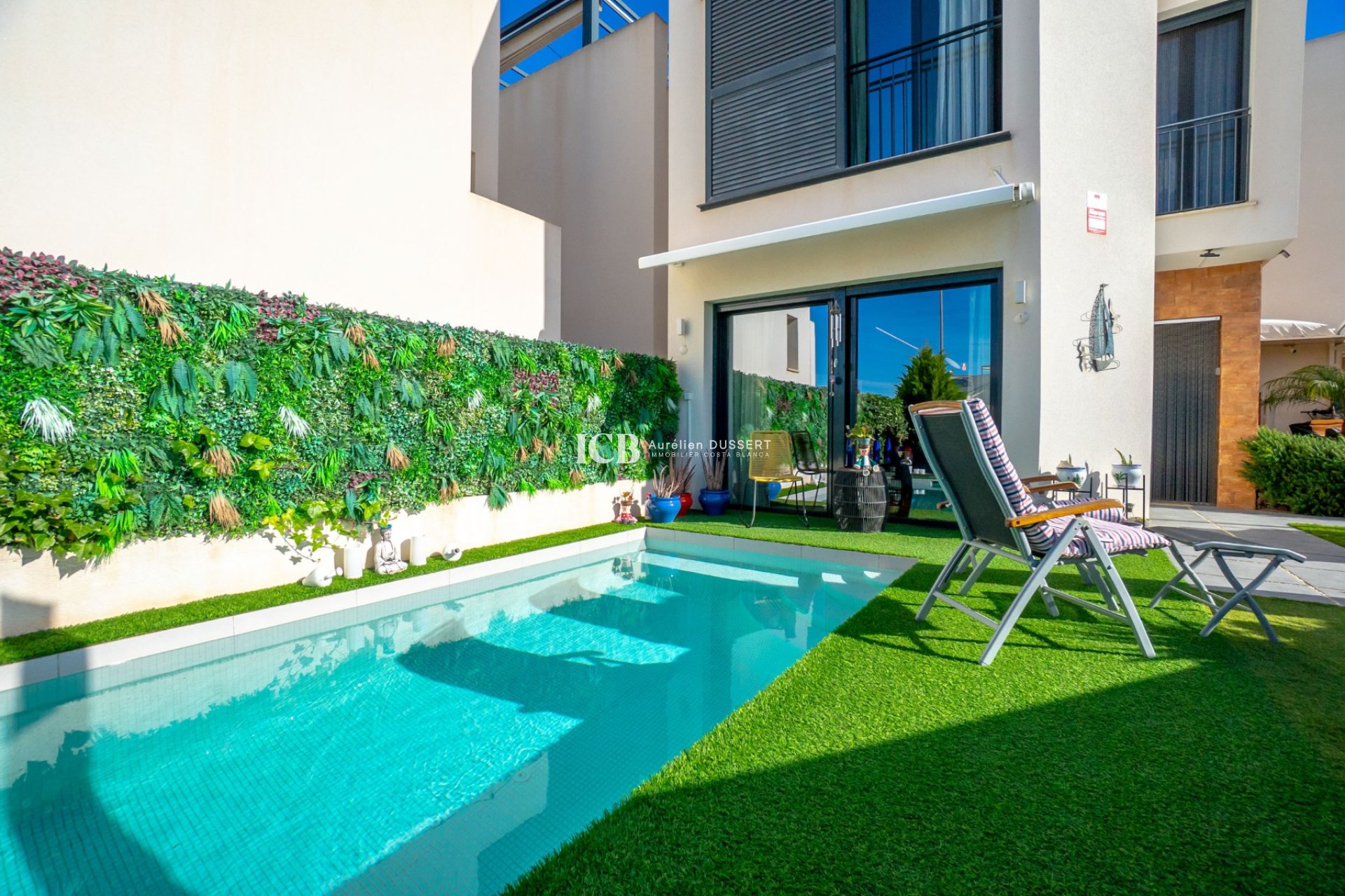 Resale - Villa -
Benijofar
