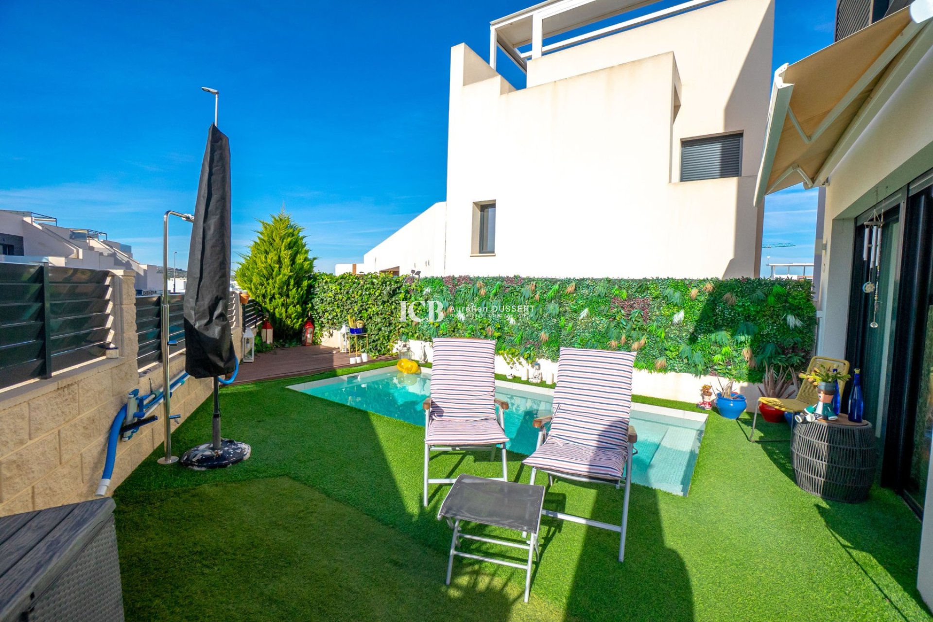 Resale - Villa -
Benijofar