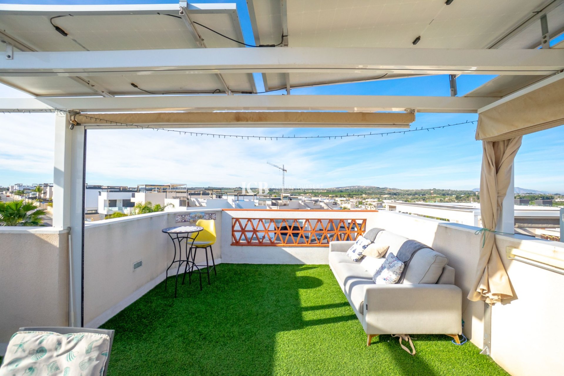 Resale - Villa -
Benijofar