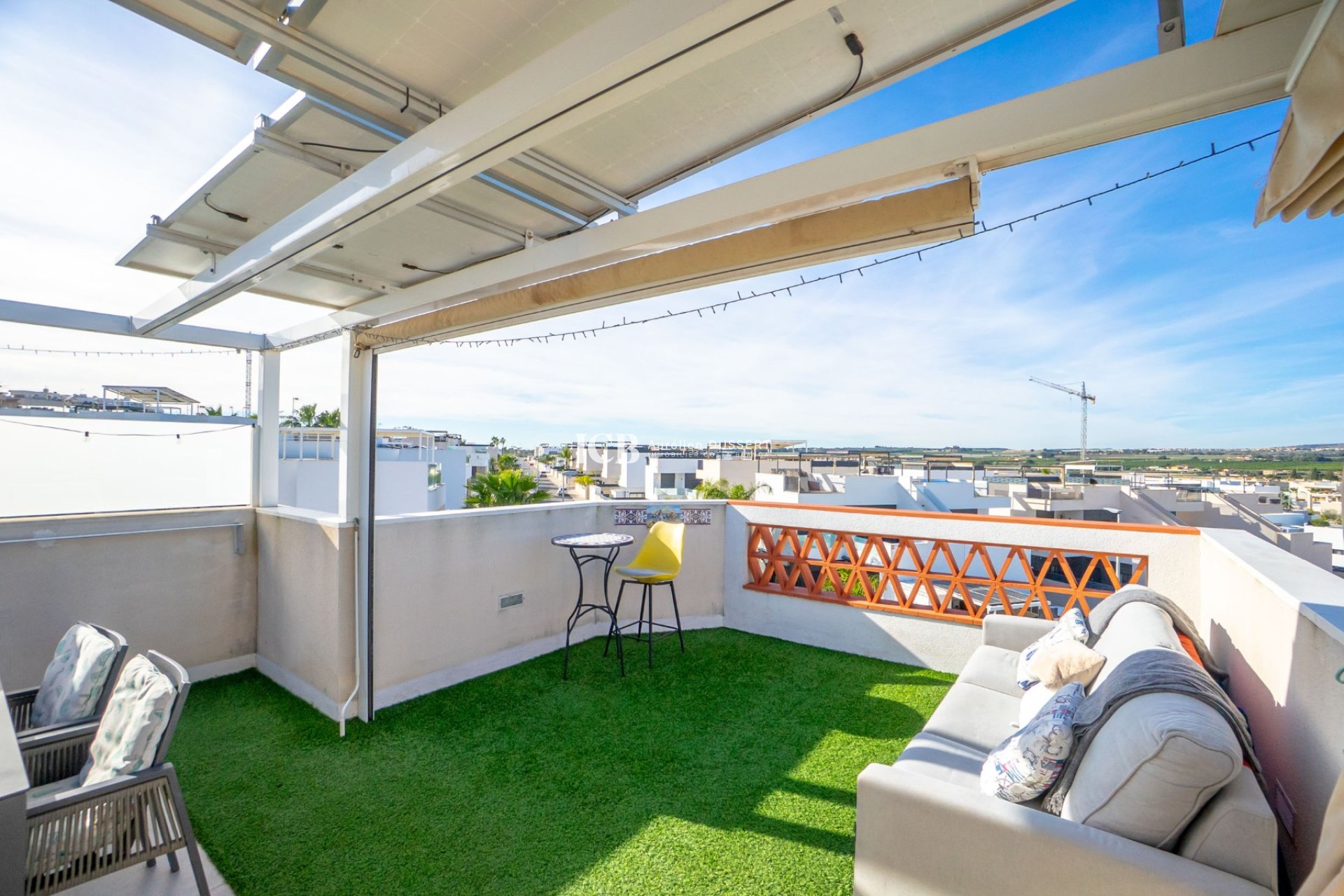 Resale - Villa -
Benijofar