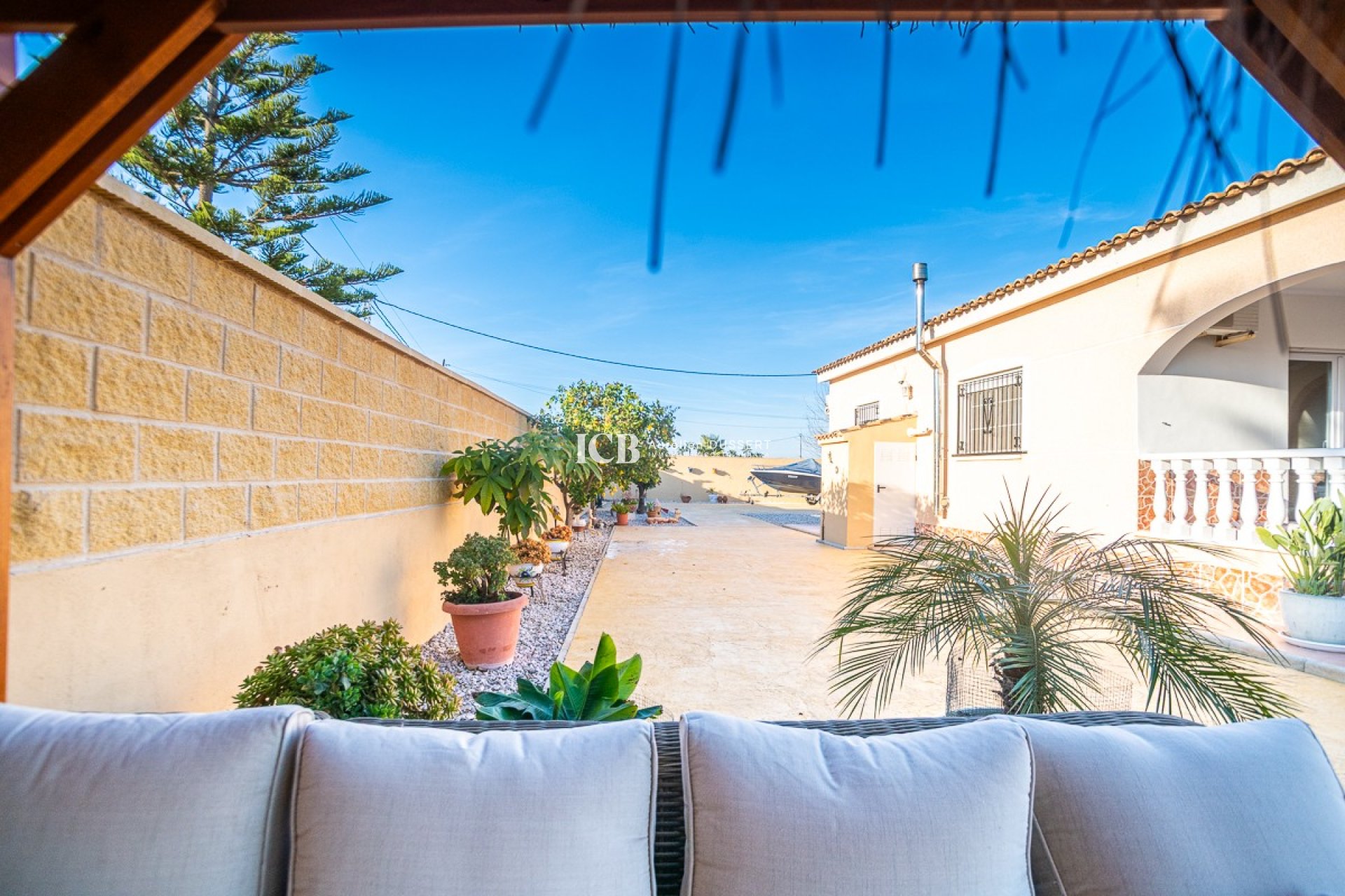 Resale - Villa -
CATRAL - Catral