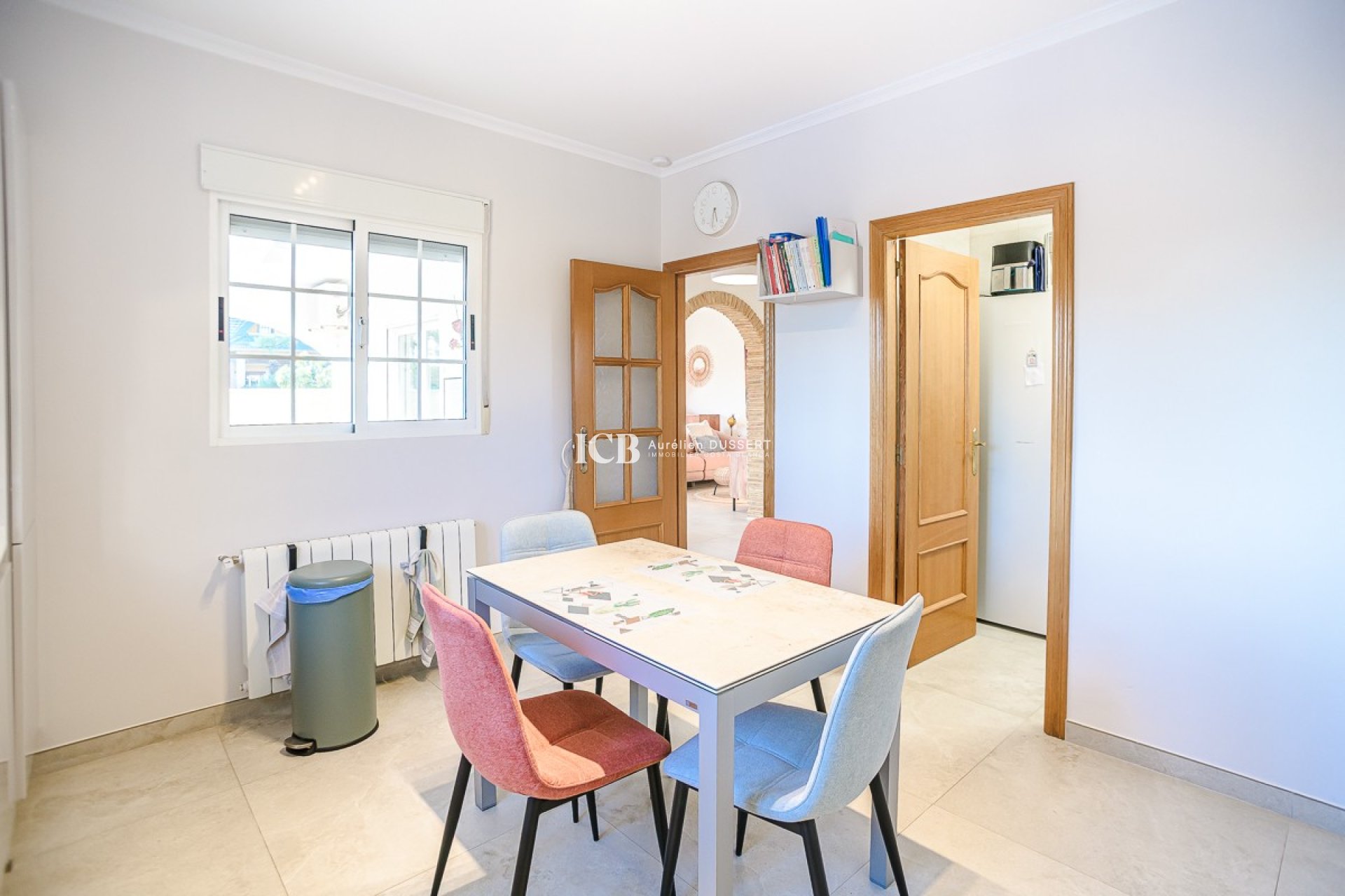 Resale - Villa -
CATRAL - Catral