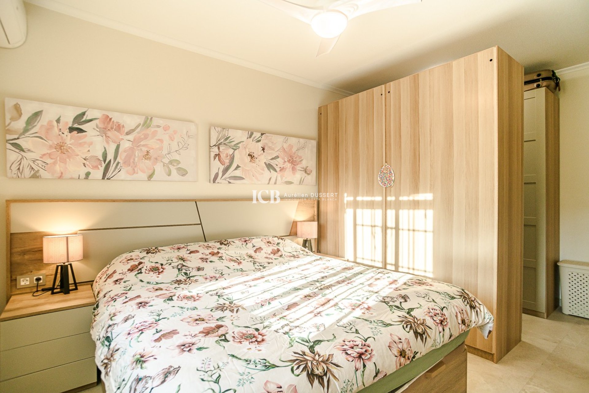 Resale - Villa -
CATRAL - Catral