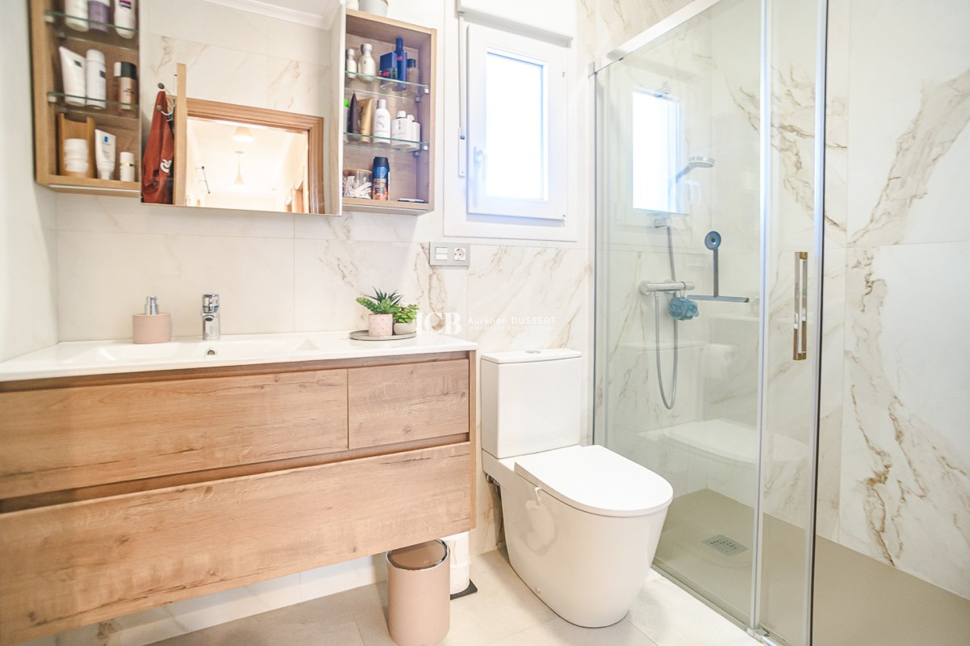 Resale - Villa -
CATRAL - Catral