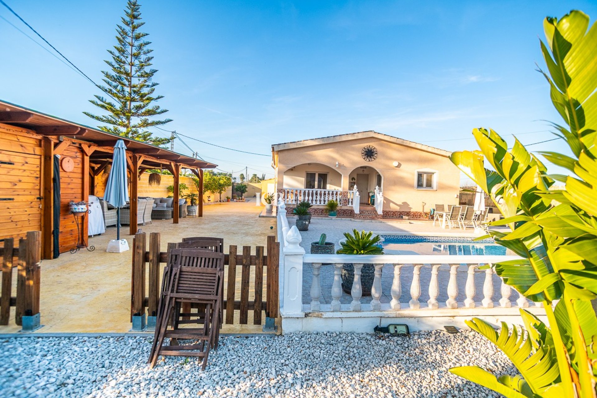 Resale - Villa -
CATRAL - Catral