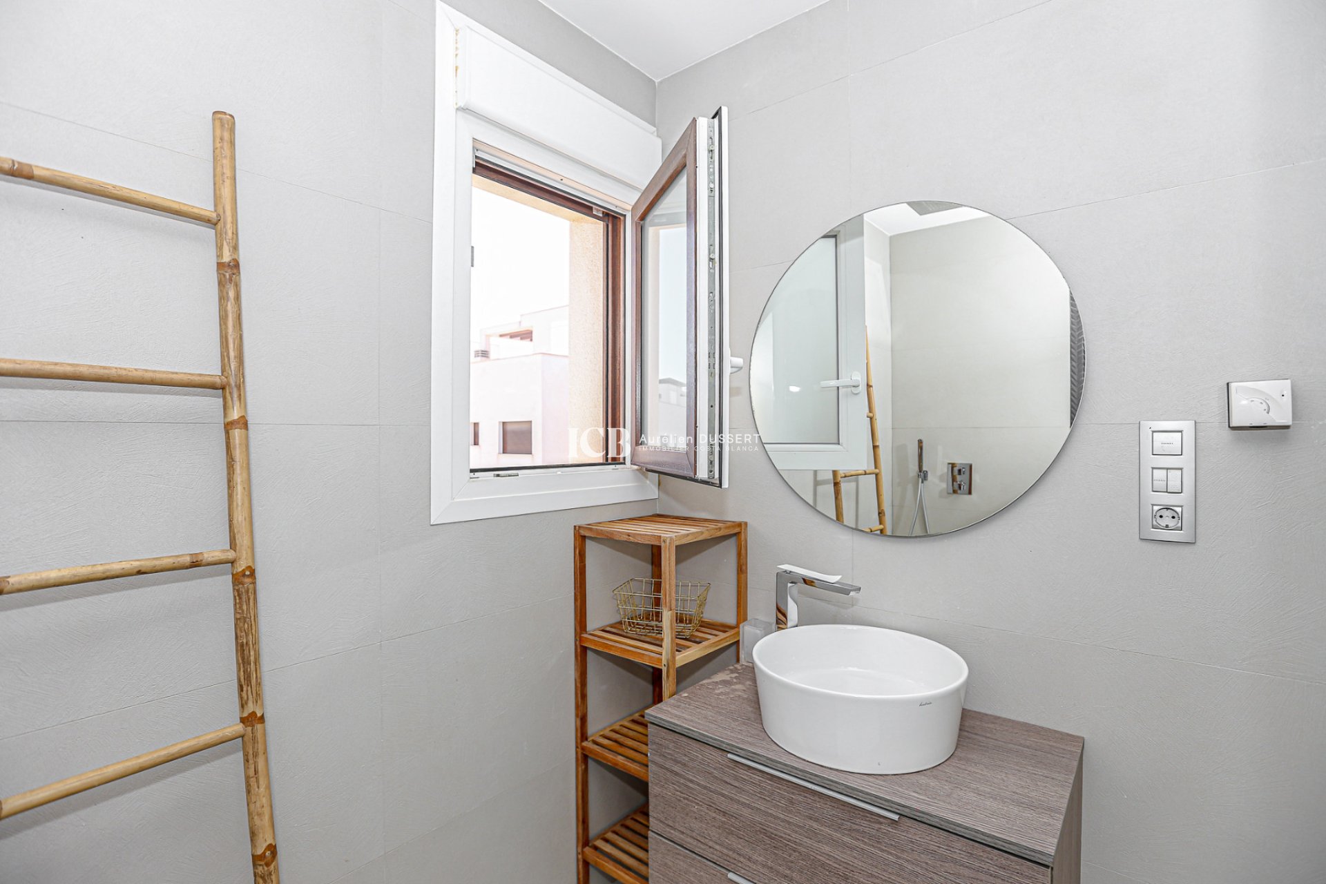 Resale - Villa -
Ciudad Quesada