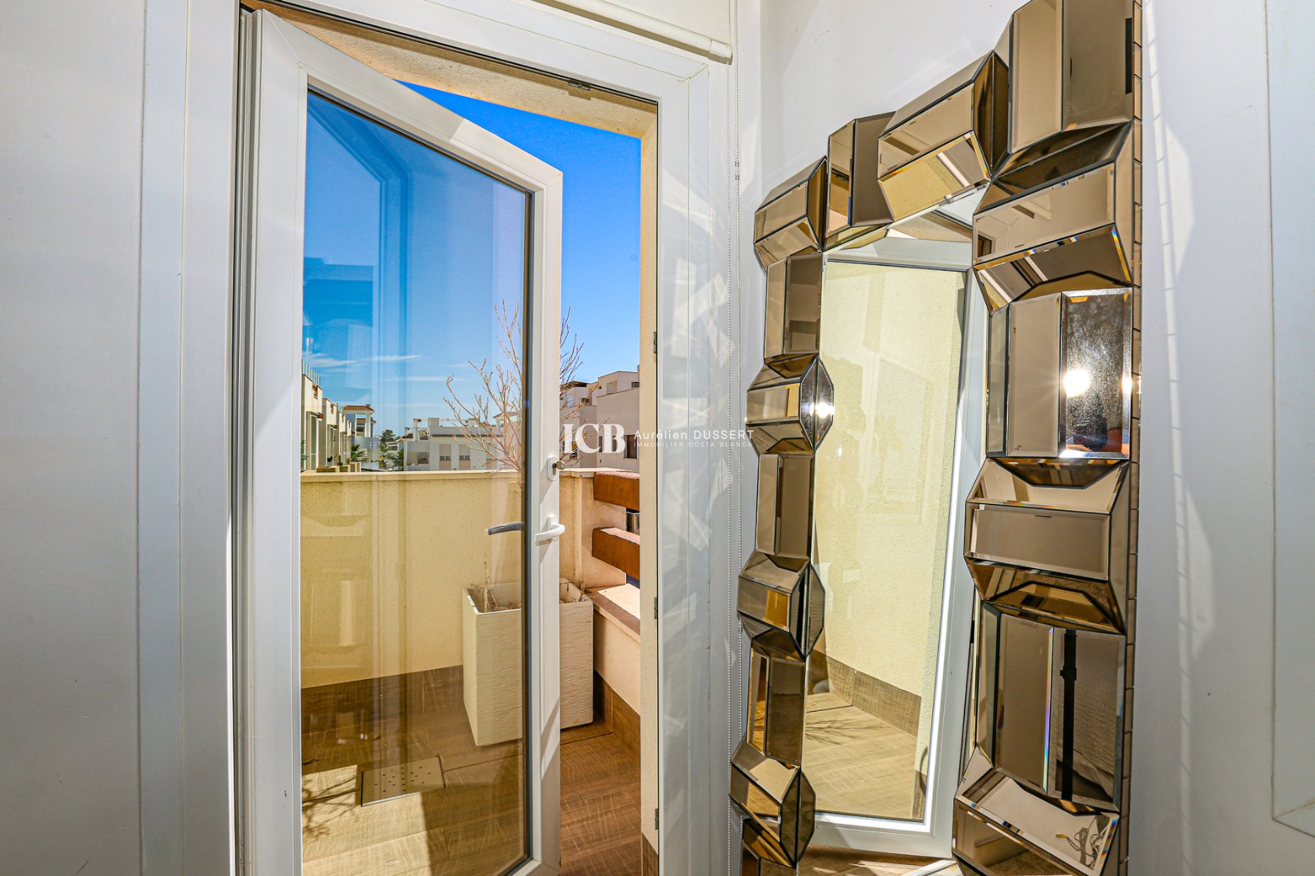 Resale - Villa -
Ciudad Quesada