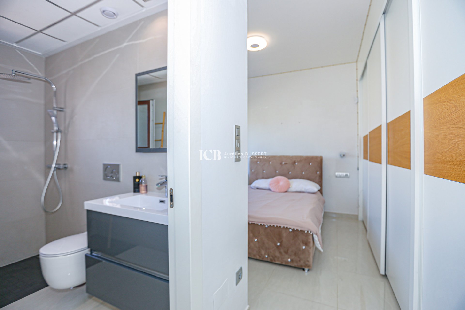 Resale - Villa -
Ciudad Quesada