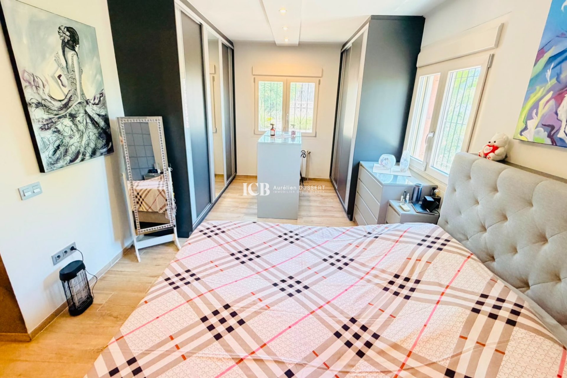 Resale - Villa -
Daya Vieja