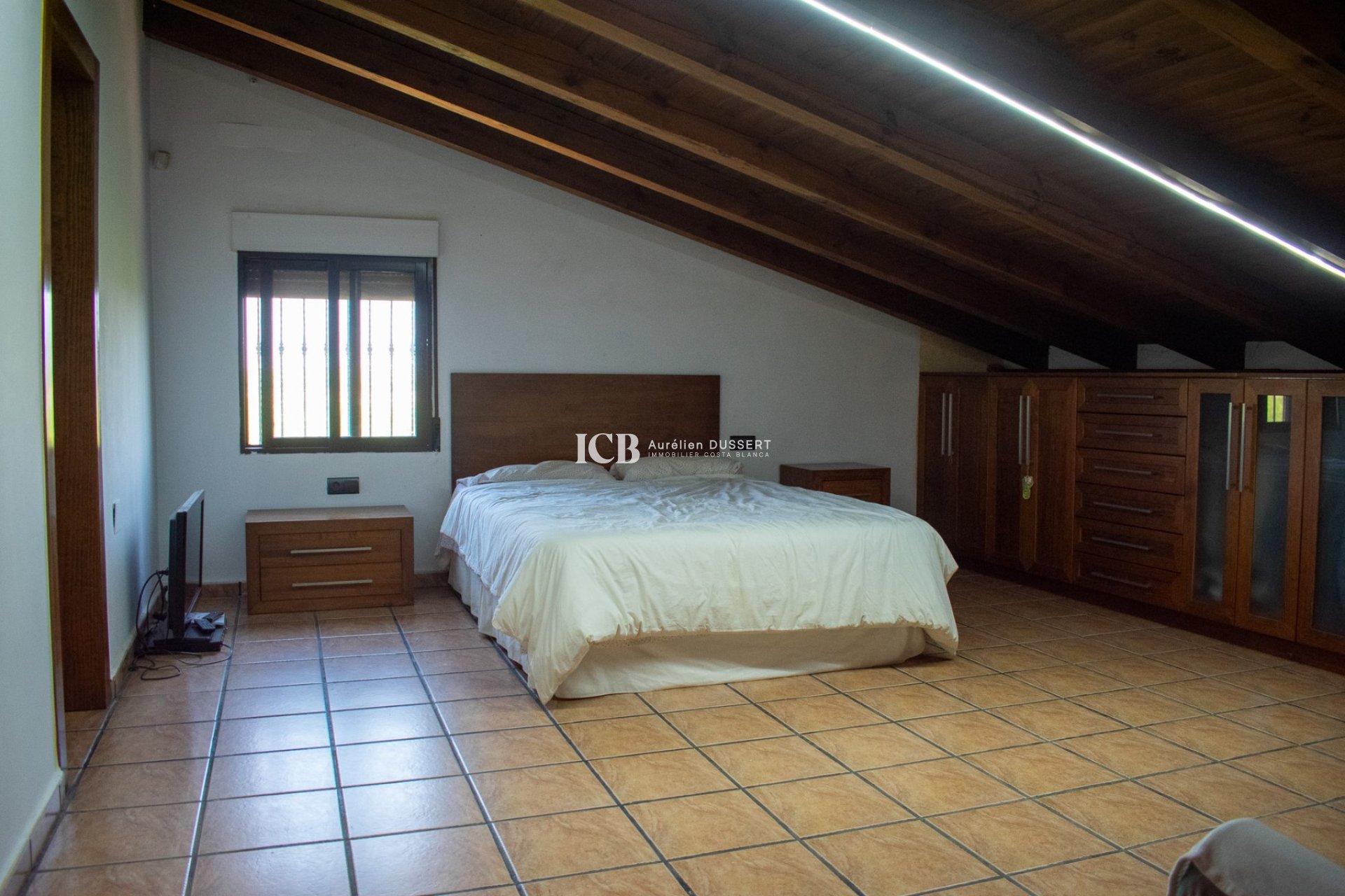 Resale - Villa -
Dolores