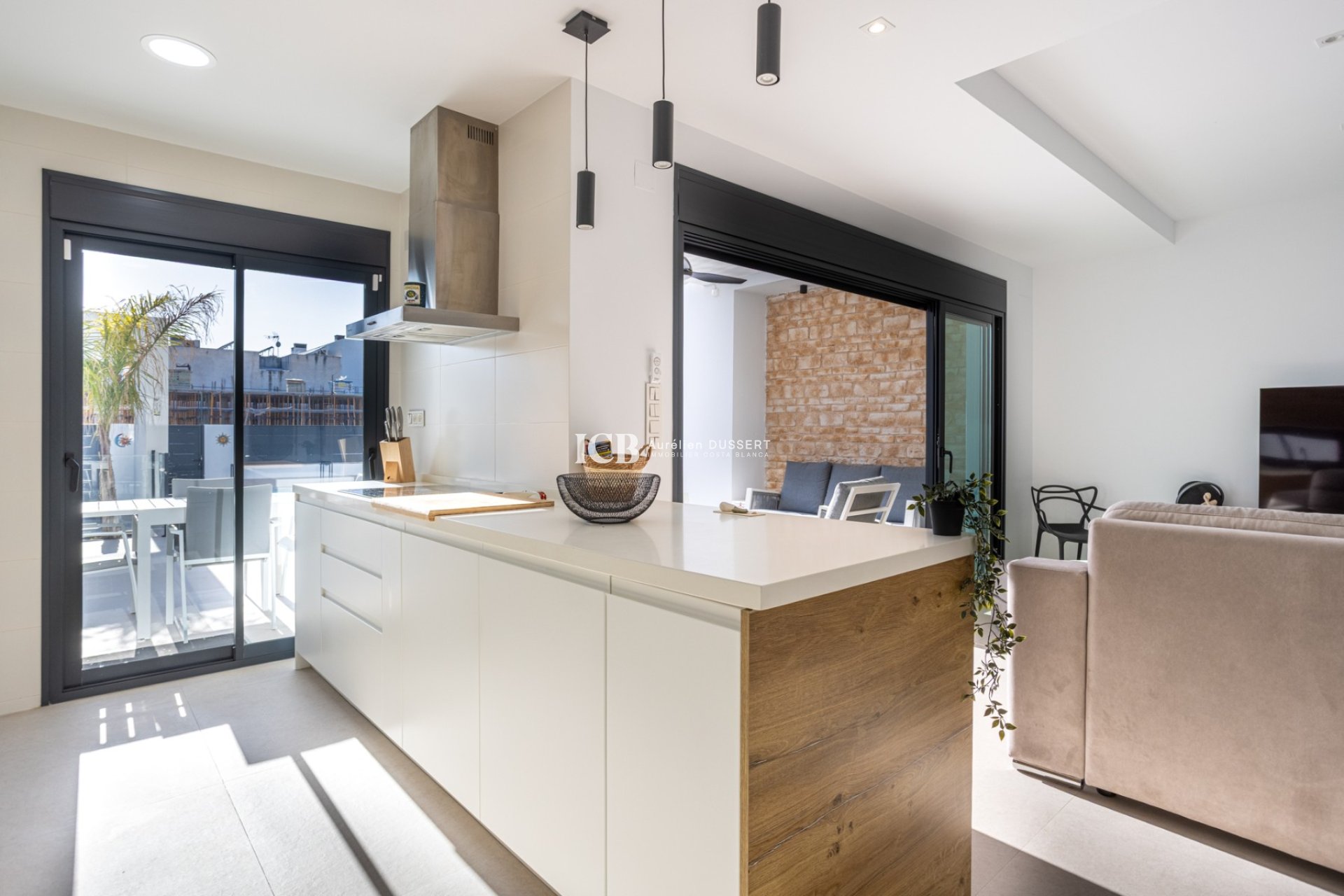 Resale - Villa -
Dolores