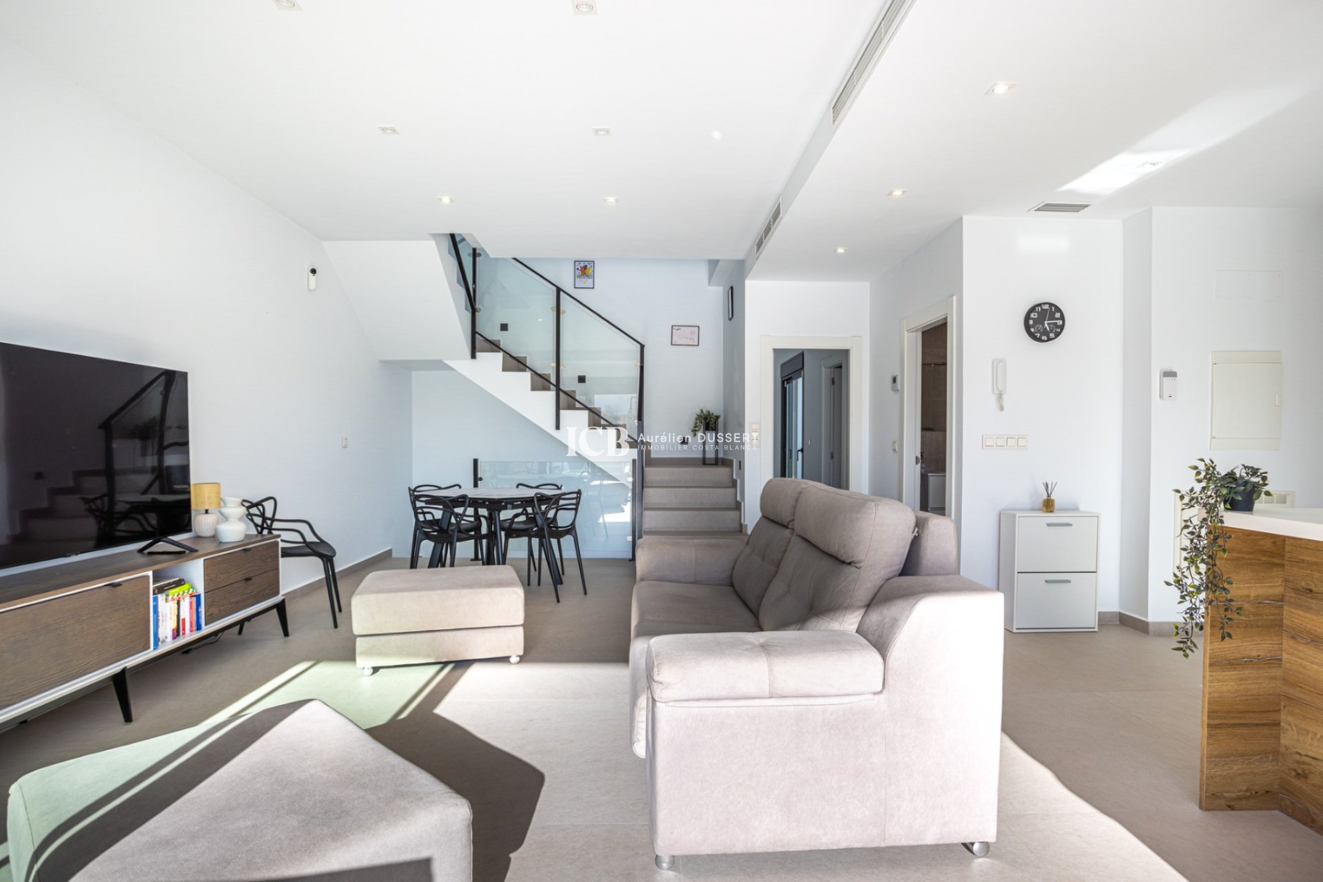 Resale - Villa -
Dolores