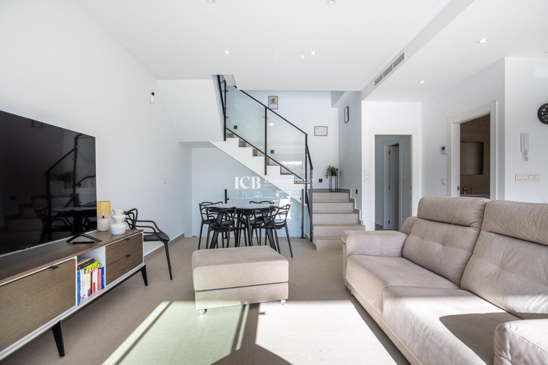 Resale - Villa -
Dolores