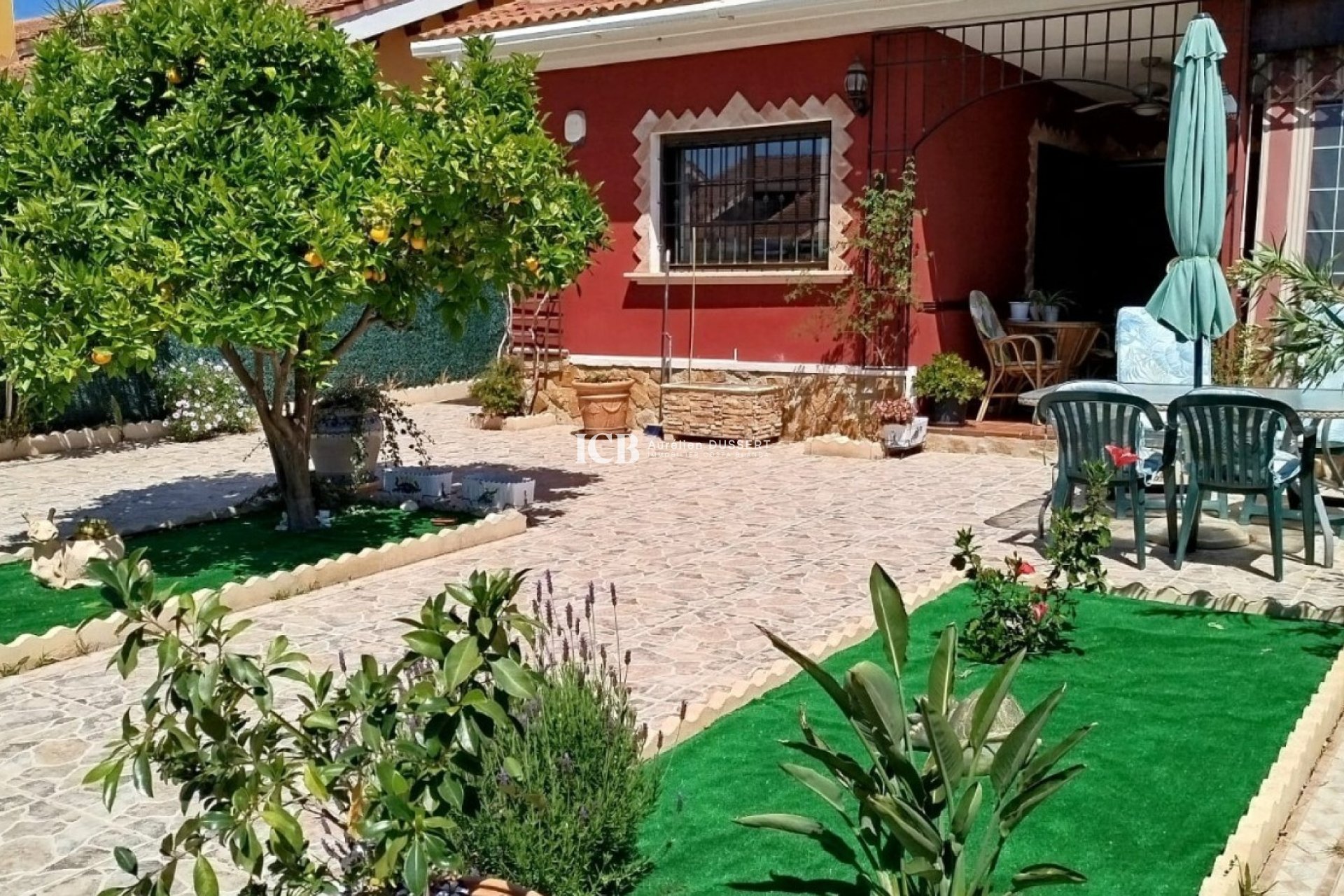 Resale - Villa -
Guardamar del Segura - El Raso