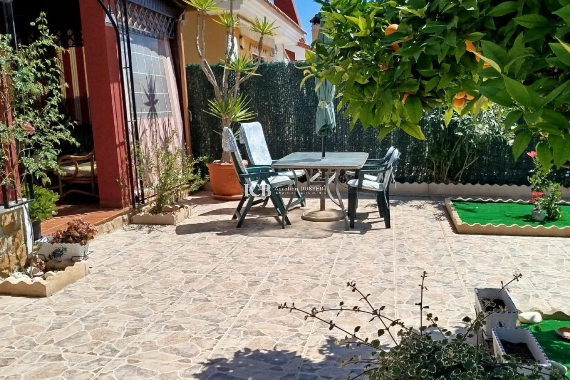 Resale - Villa -
Guardamar del Segura - El Raso