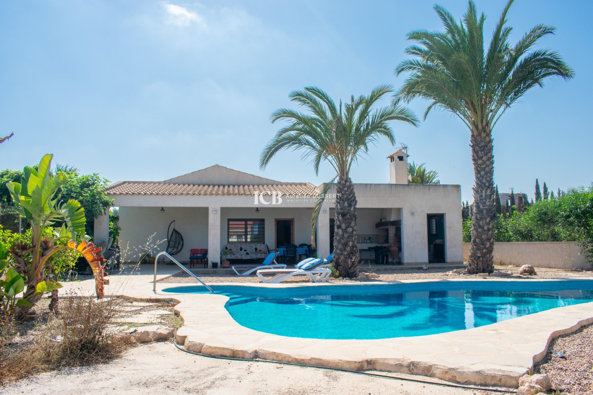 Resale - Villa -
Guardamar del Segura - El Raso