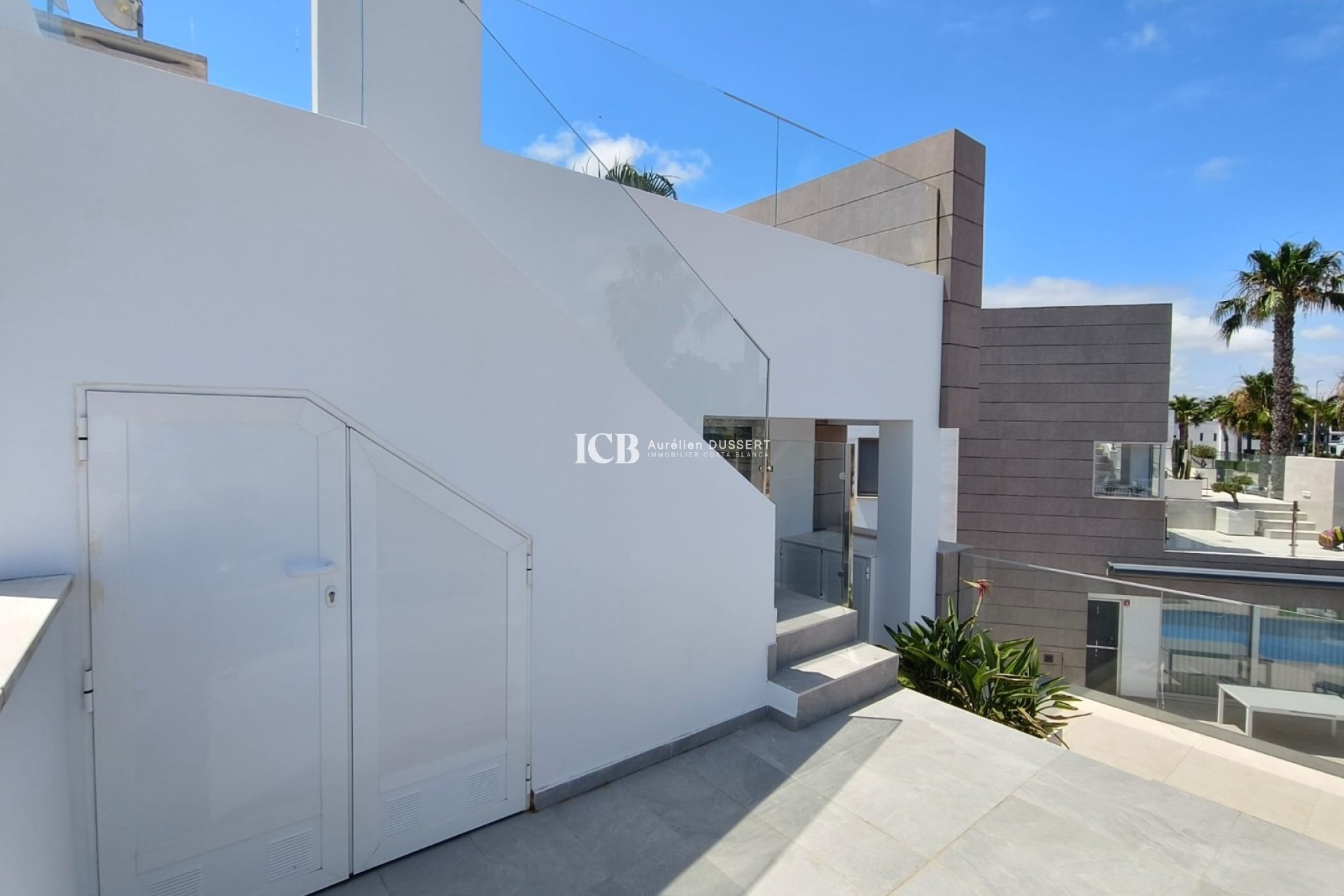 Resale - Villa -
Guardamar del Segura - El Raso