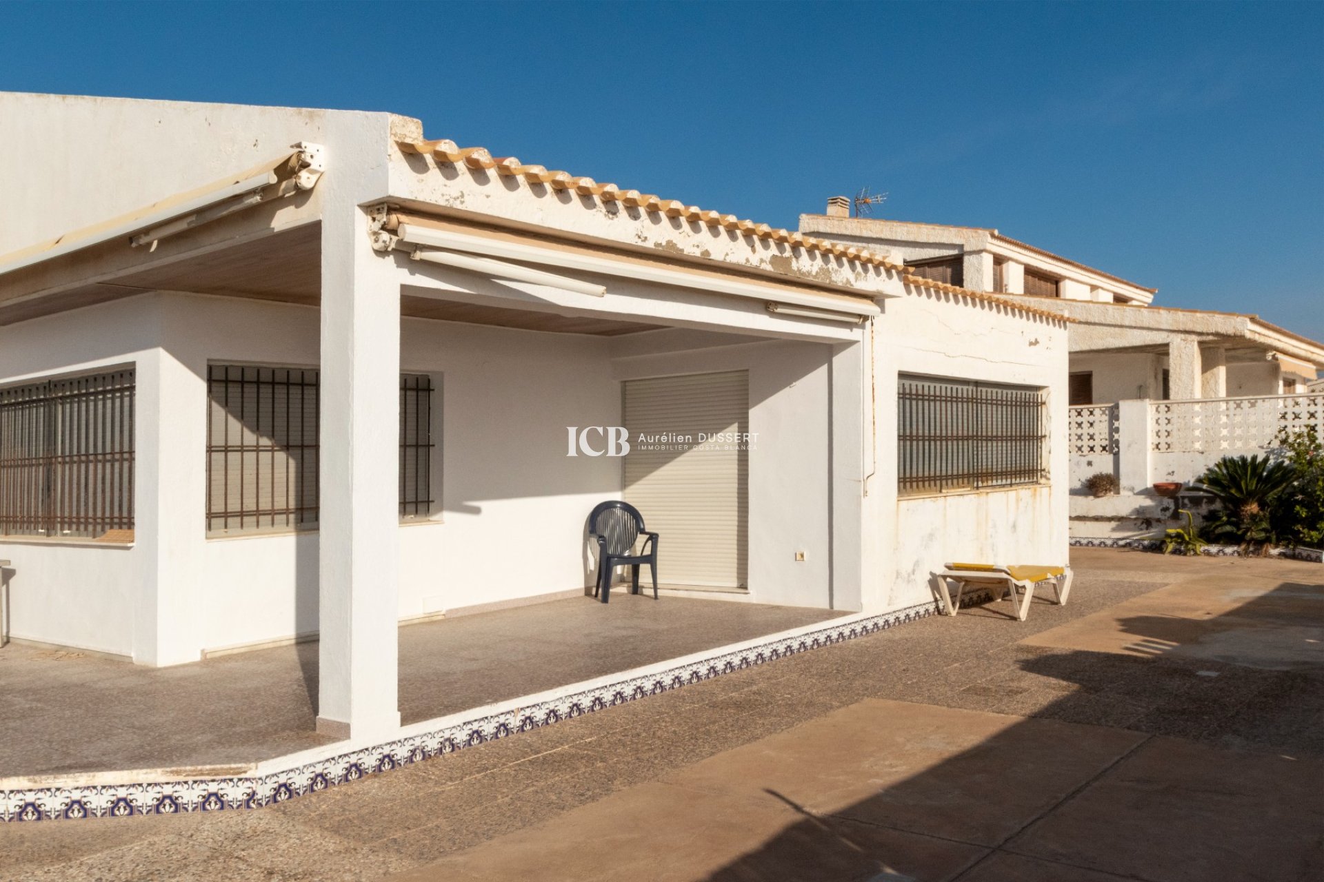 Resale - Villa -
Guardamar del Segura - Guardamar Playa