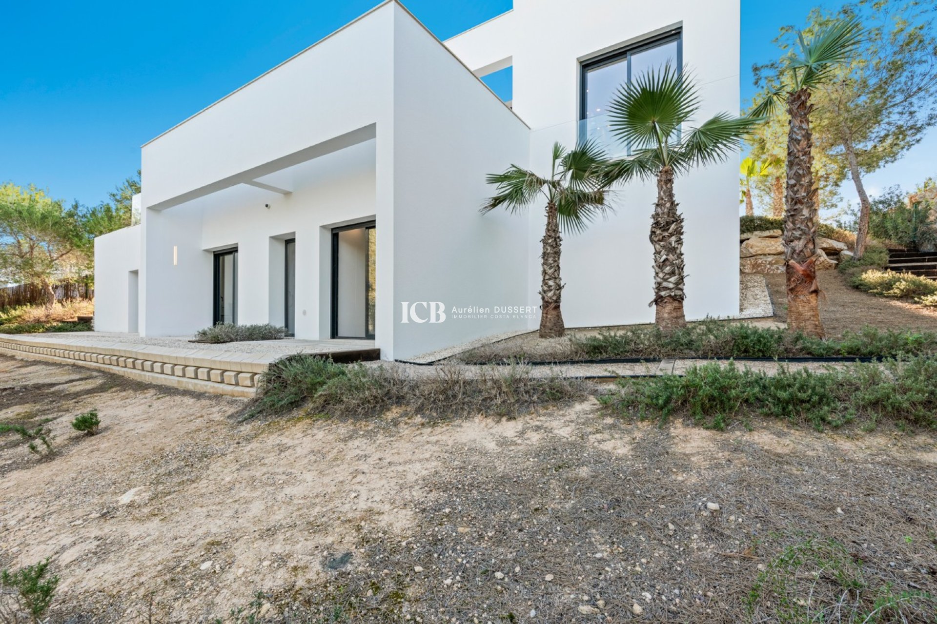 Resale - Villa -
Las Colinas Golf - Las Colinas golf