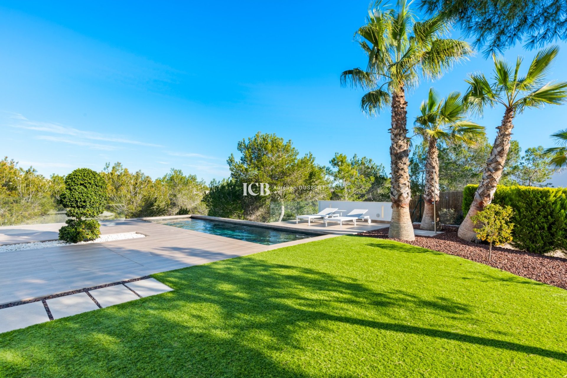 Resale - Villa -
Las Colinas Golf - Las Colinas golf