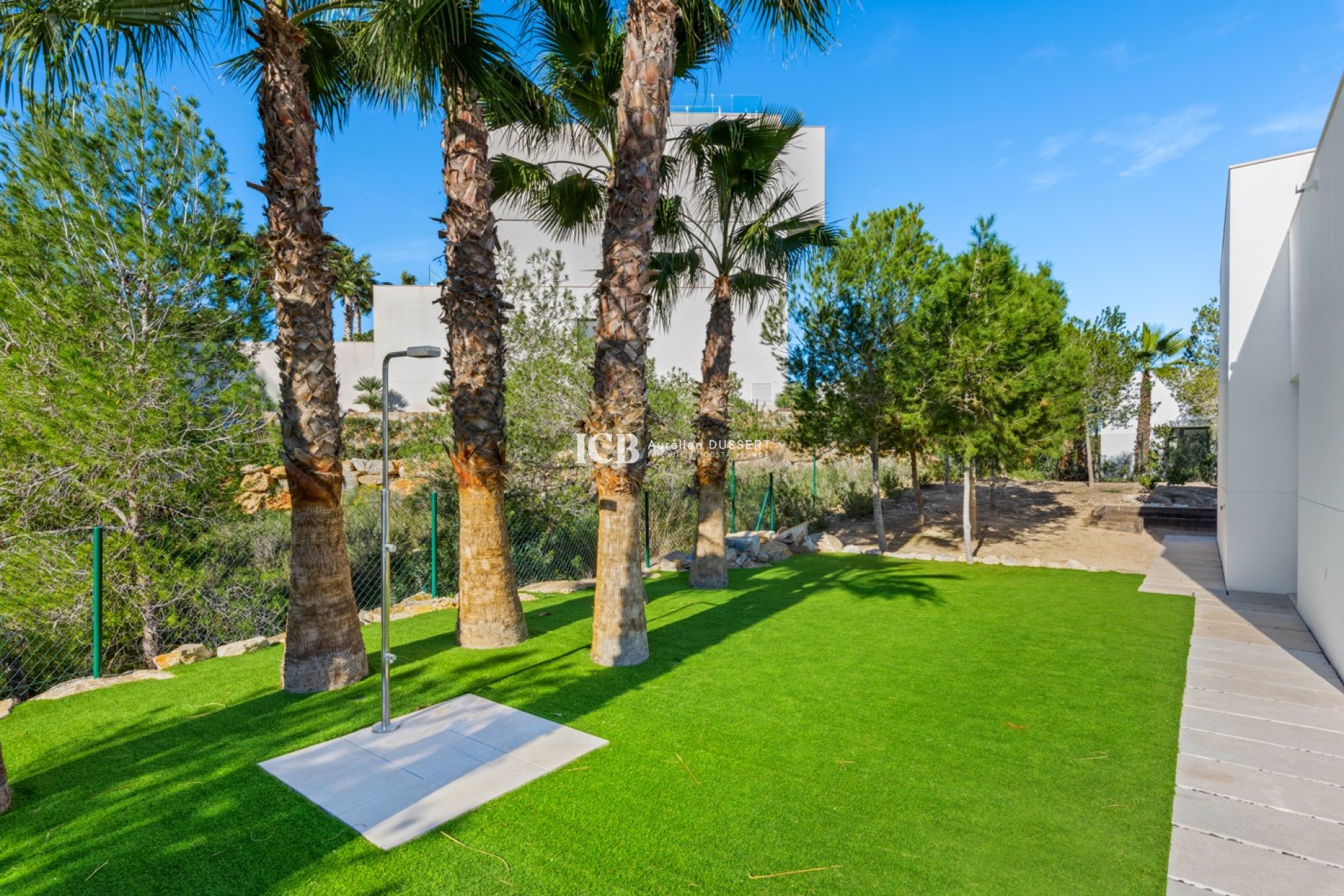 Resale - Villa -
Las Colinas Golf - Las Colinas golf