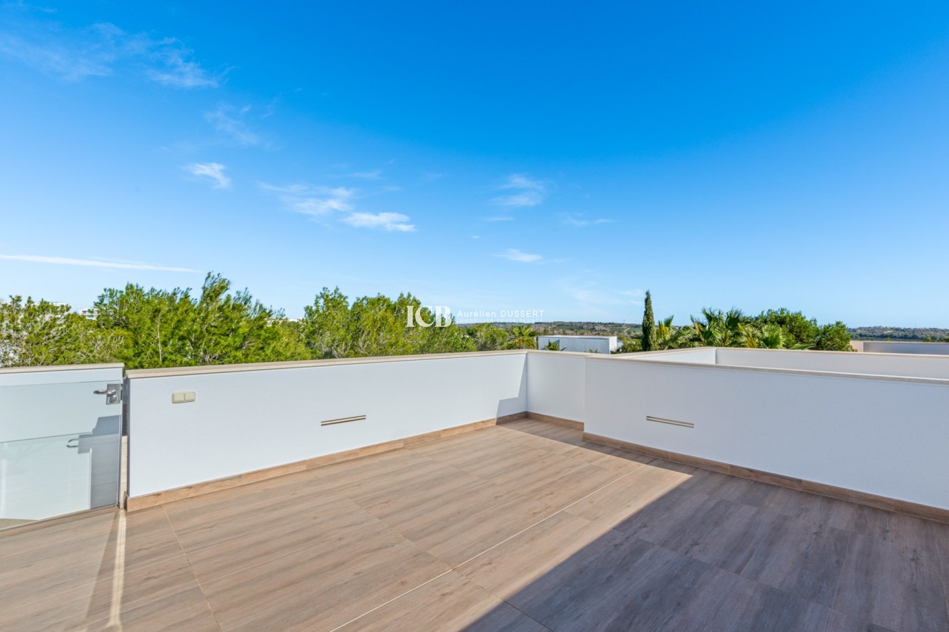 Resale - Villa -
Las Colinas Golf - Las Colinas golf