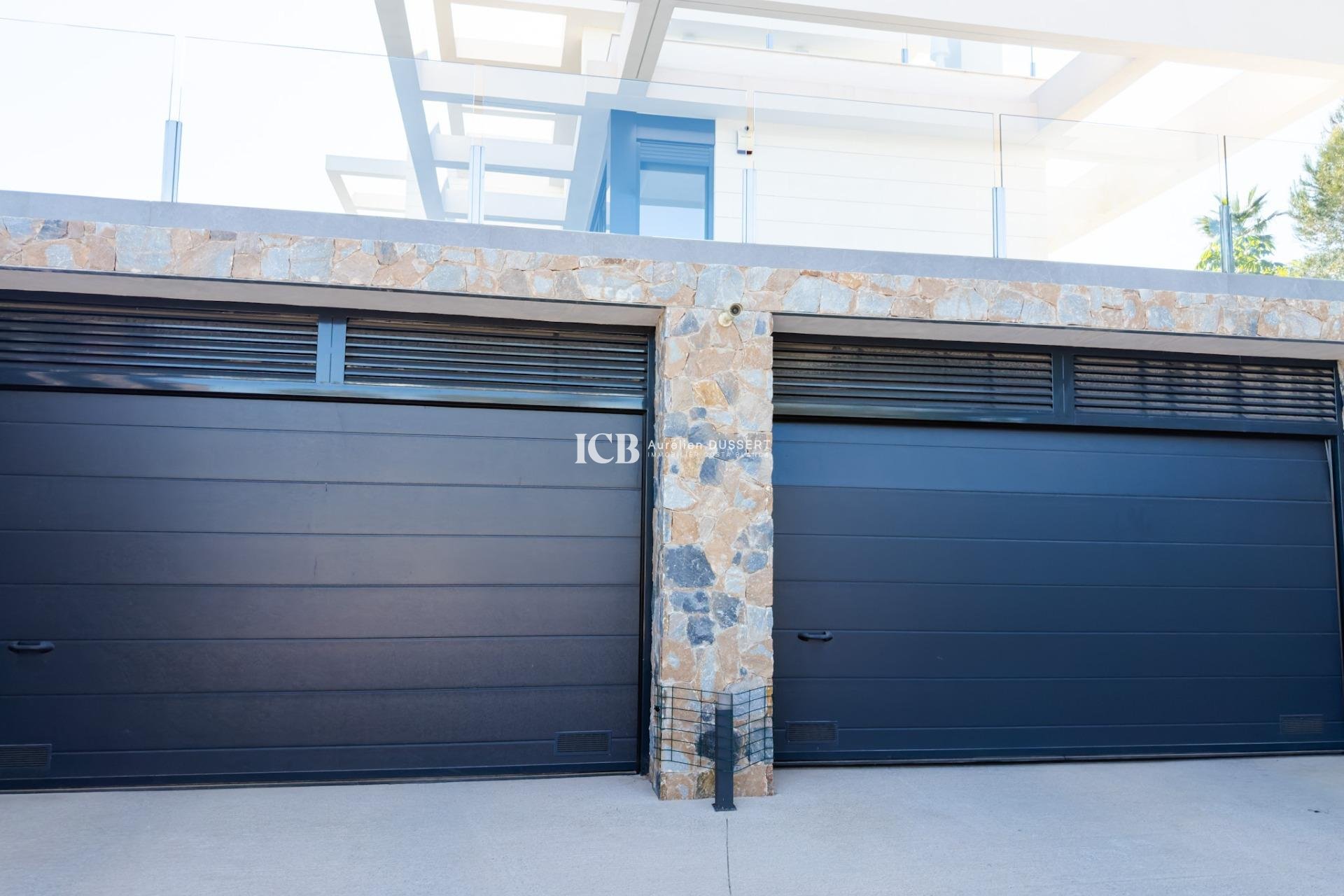 Resale - Villa -
Las Colinas Golf