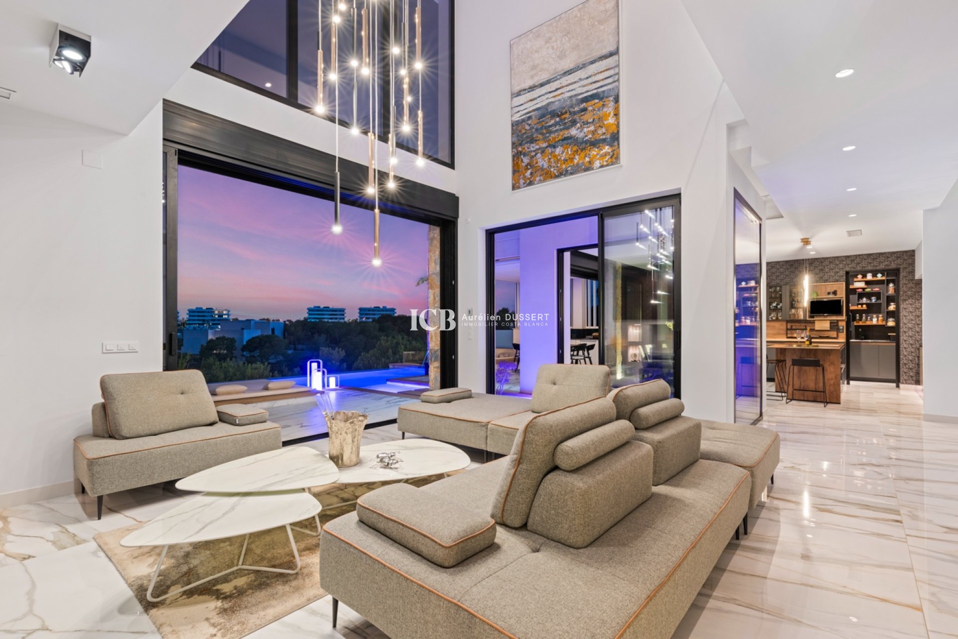 Resale - Villa -
Las Colinas Golf